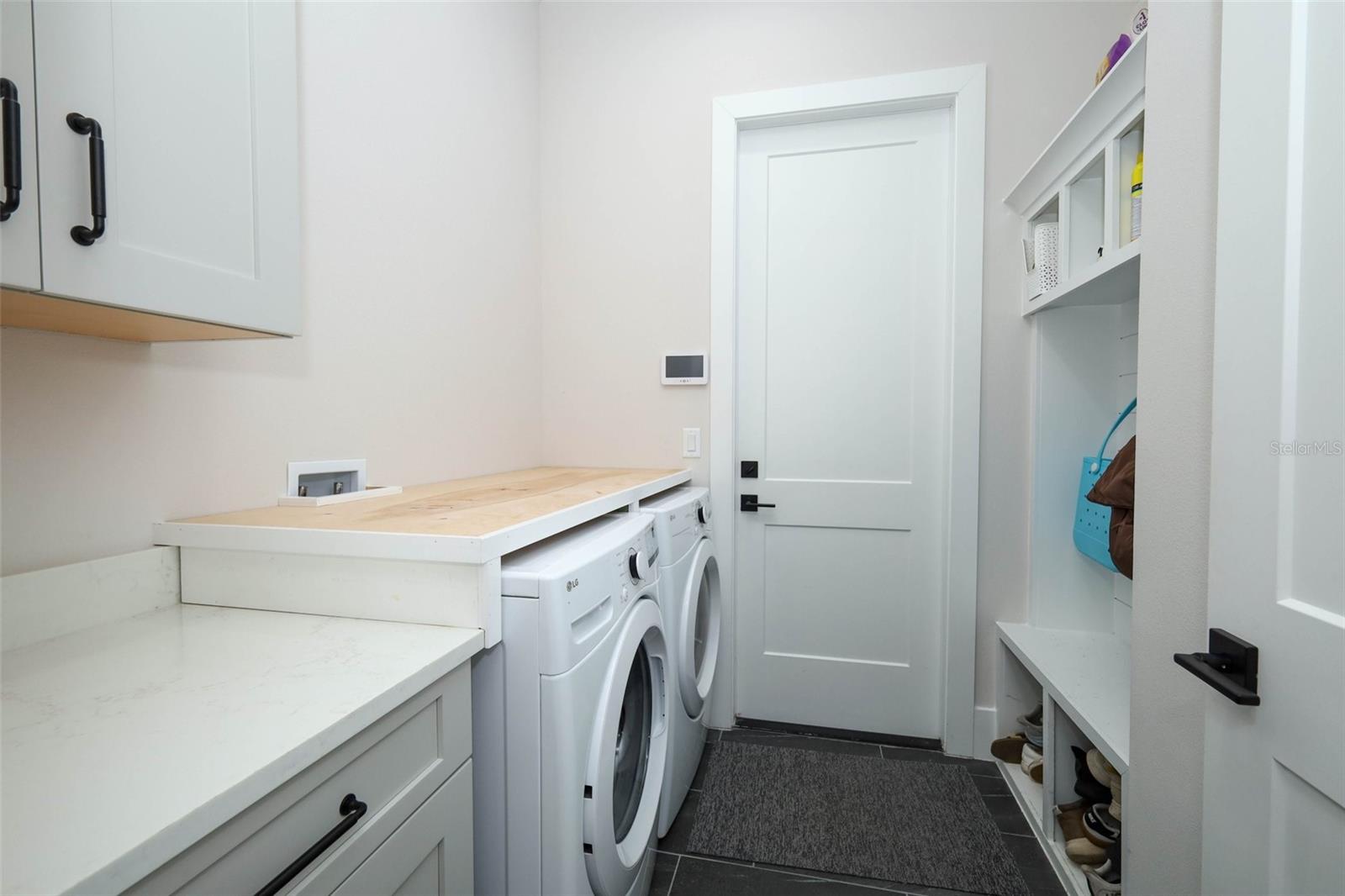 175 Pine St Property Photo 14