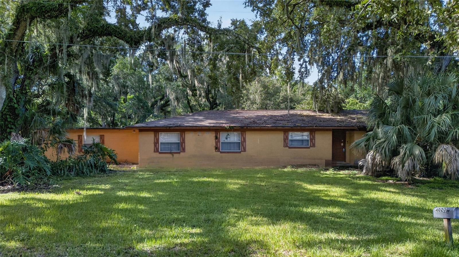 4020 Magnolia Dr Property Photo 1