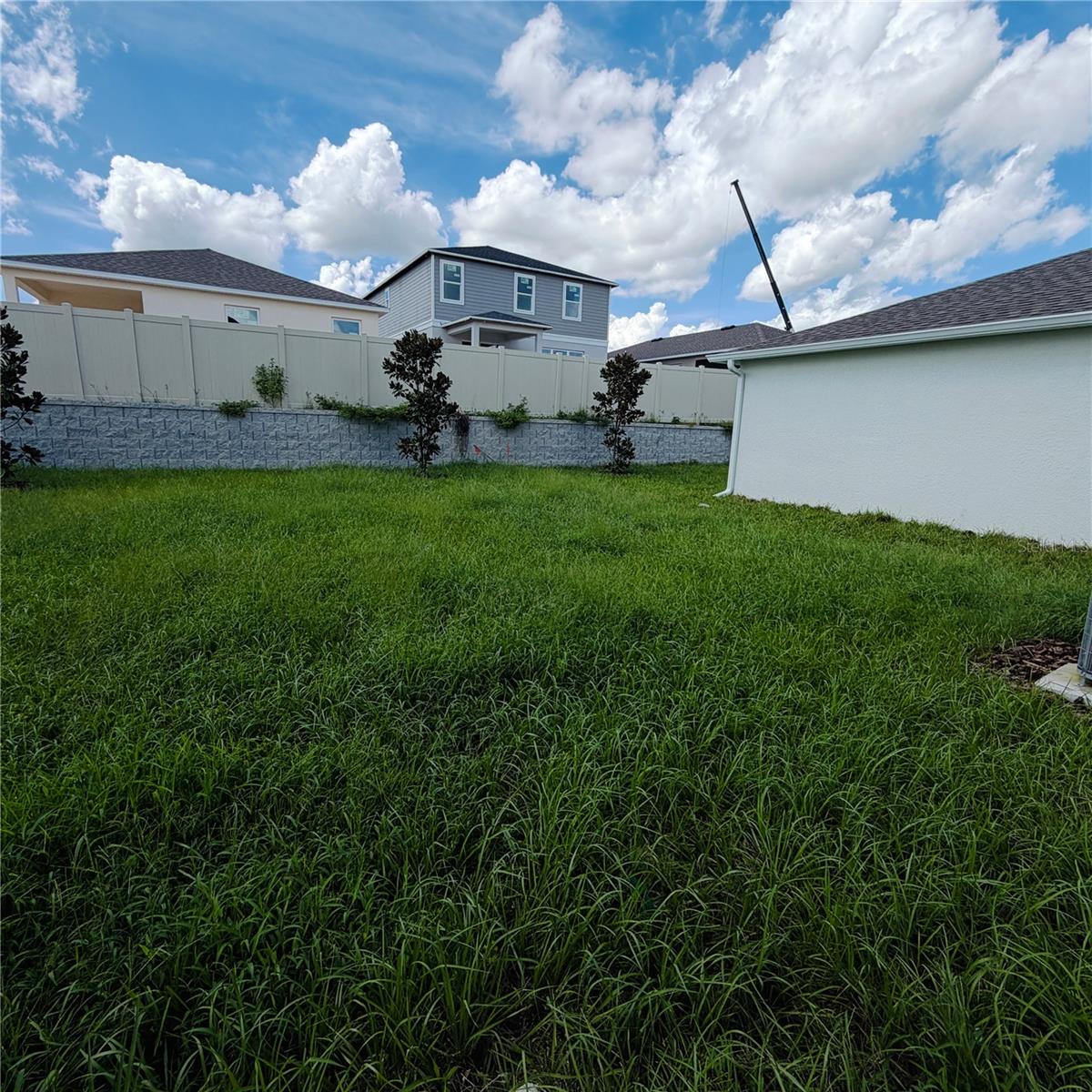 2945 Lavanda Dr Property Photo 4