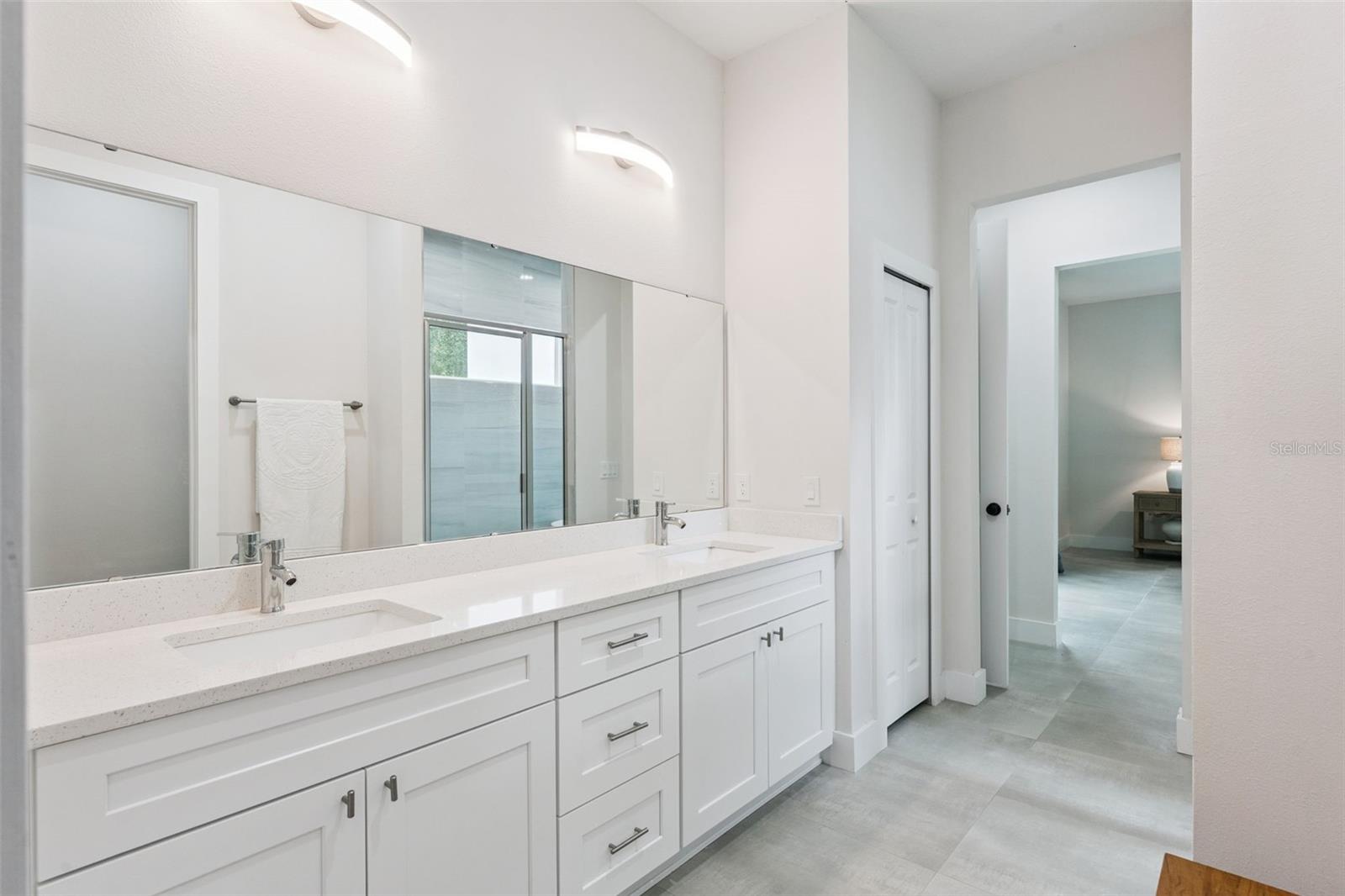 14518 Bray Rd Property Photo 18
