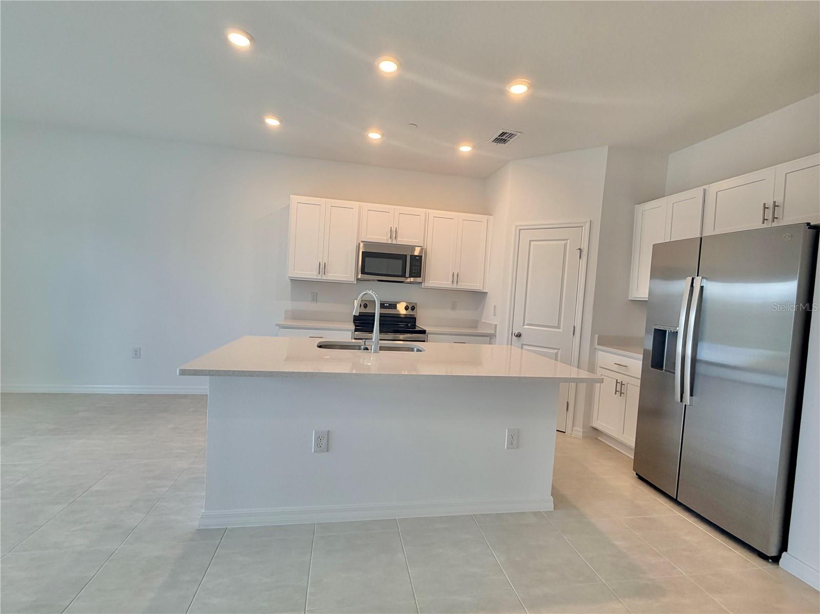 2627 Balmerino Way Property Photo 4