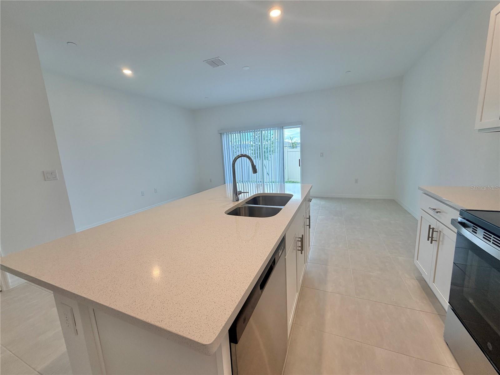 2627 Balmerino Way Property Photo 7