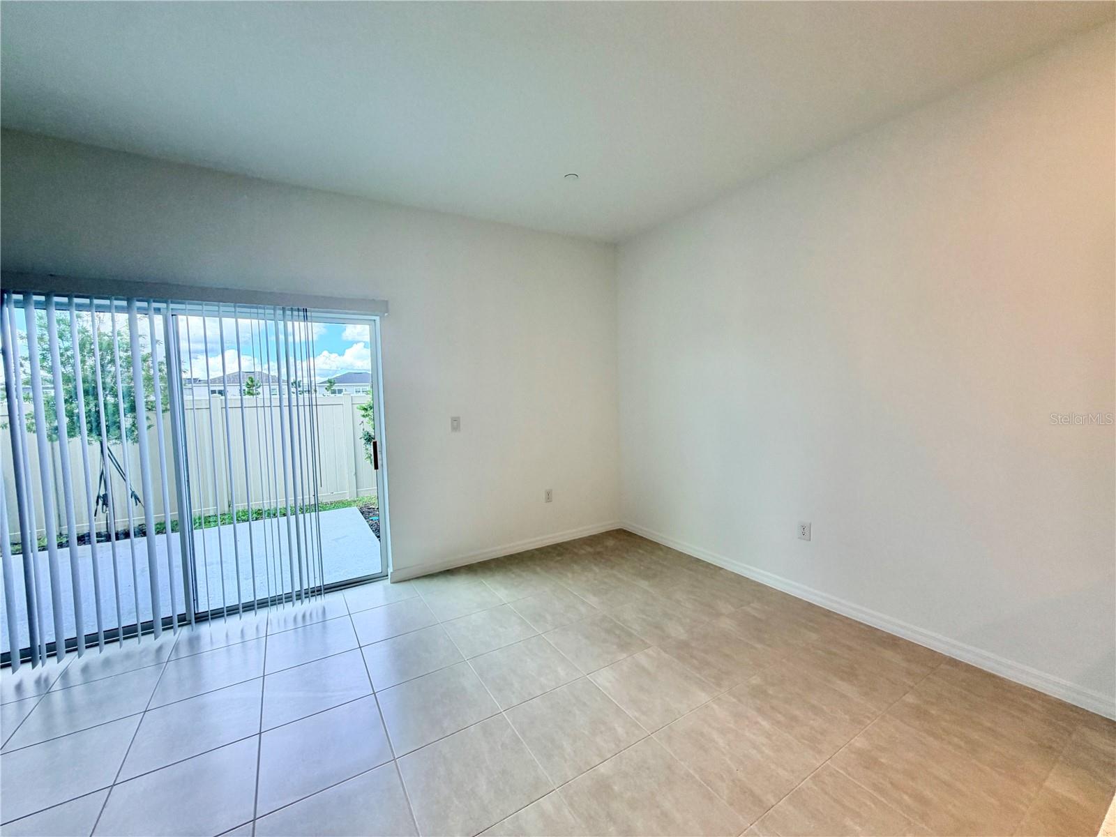 2627 Balmerino Way Property Photo 9