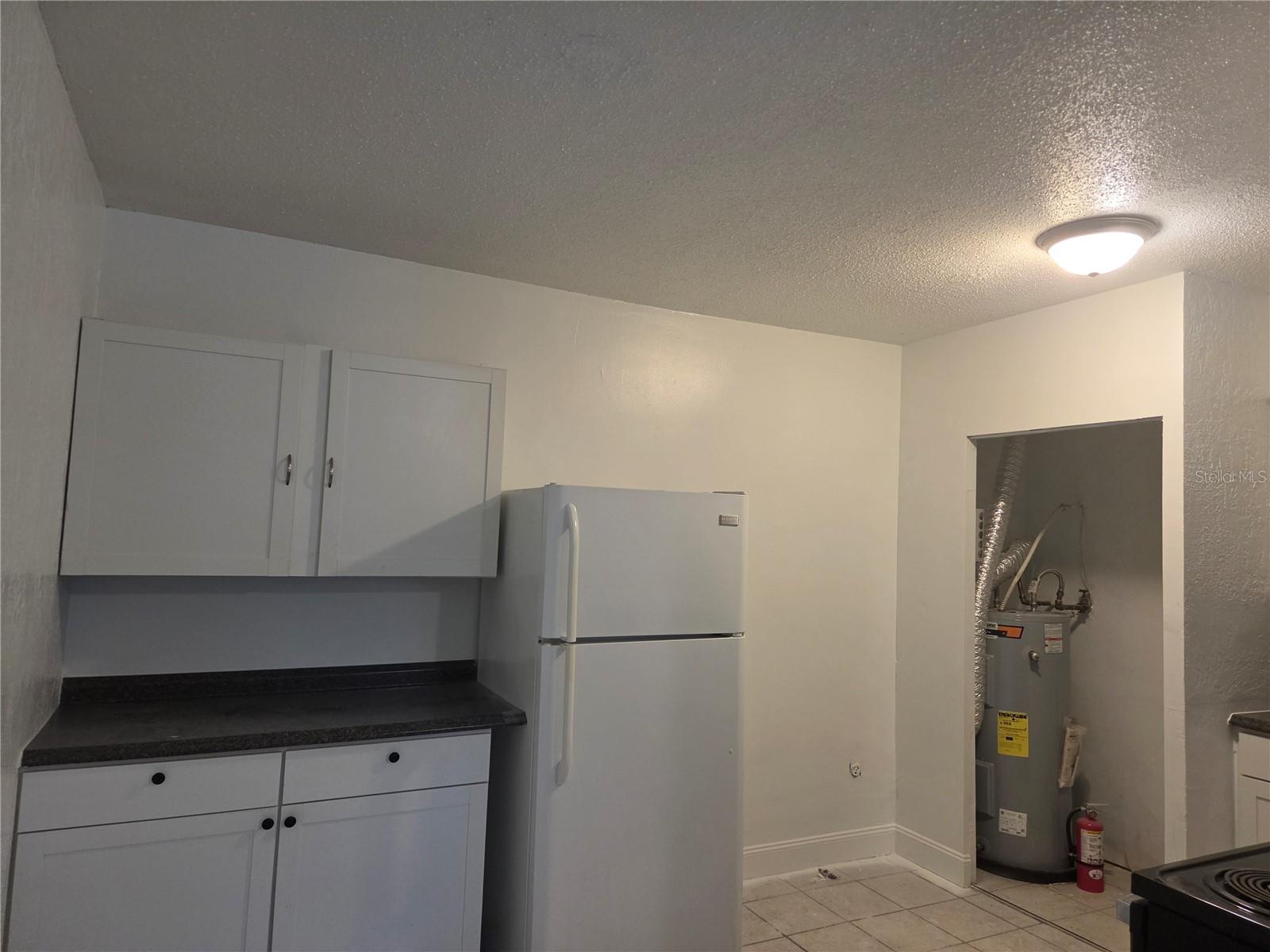 648 Northern Rd Property Photo 3