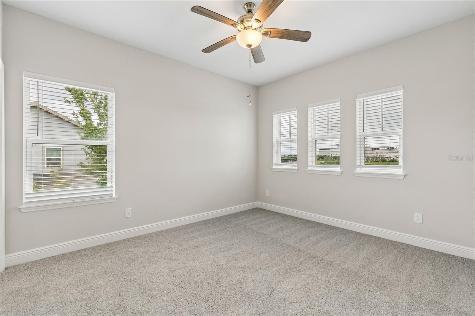 14247 Kellogg Ave Property Photo 13