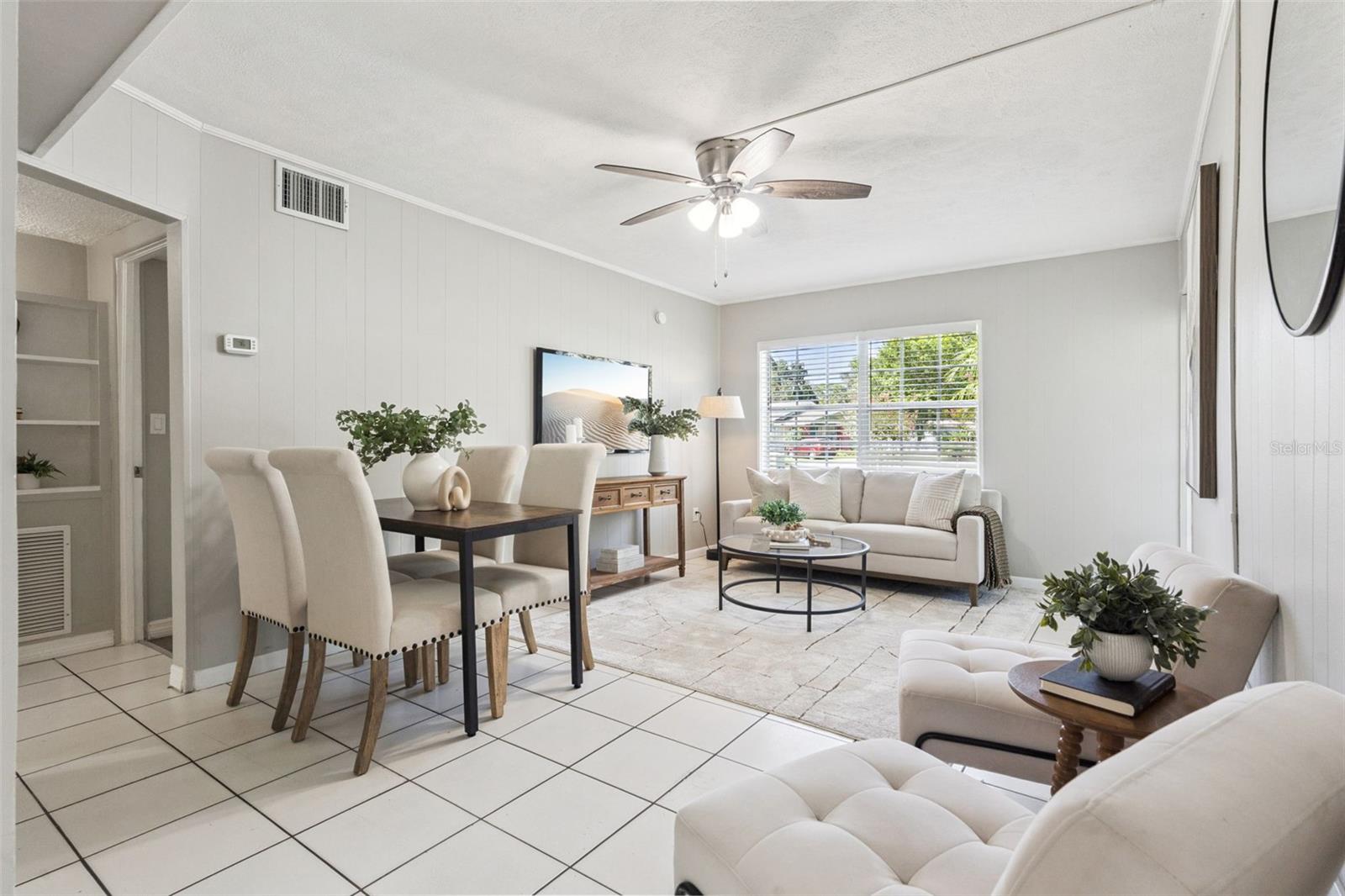 2589 Jans Way Property Photo 4