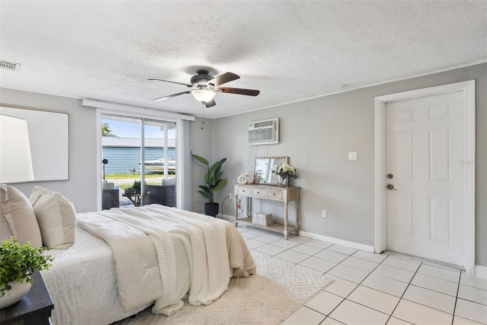2589 Jans Way Property Photo 12