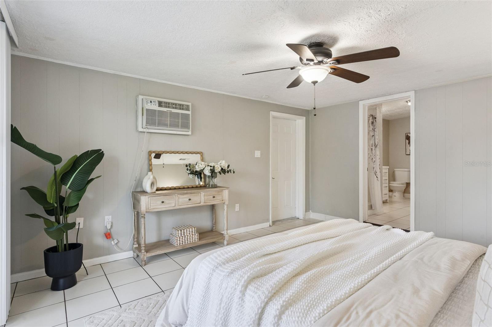2589 Jans Way Property Photo 14
