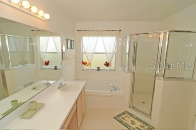 637 Eagle Pointe S Property Photo 11