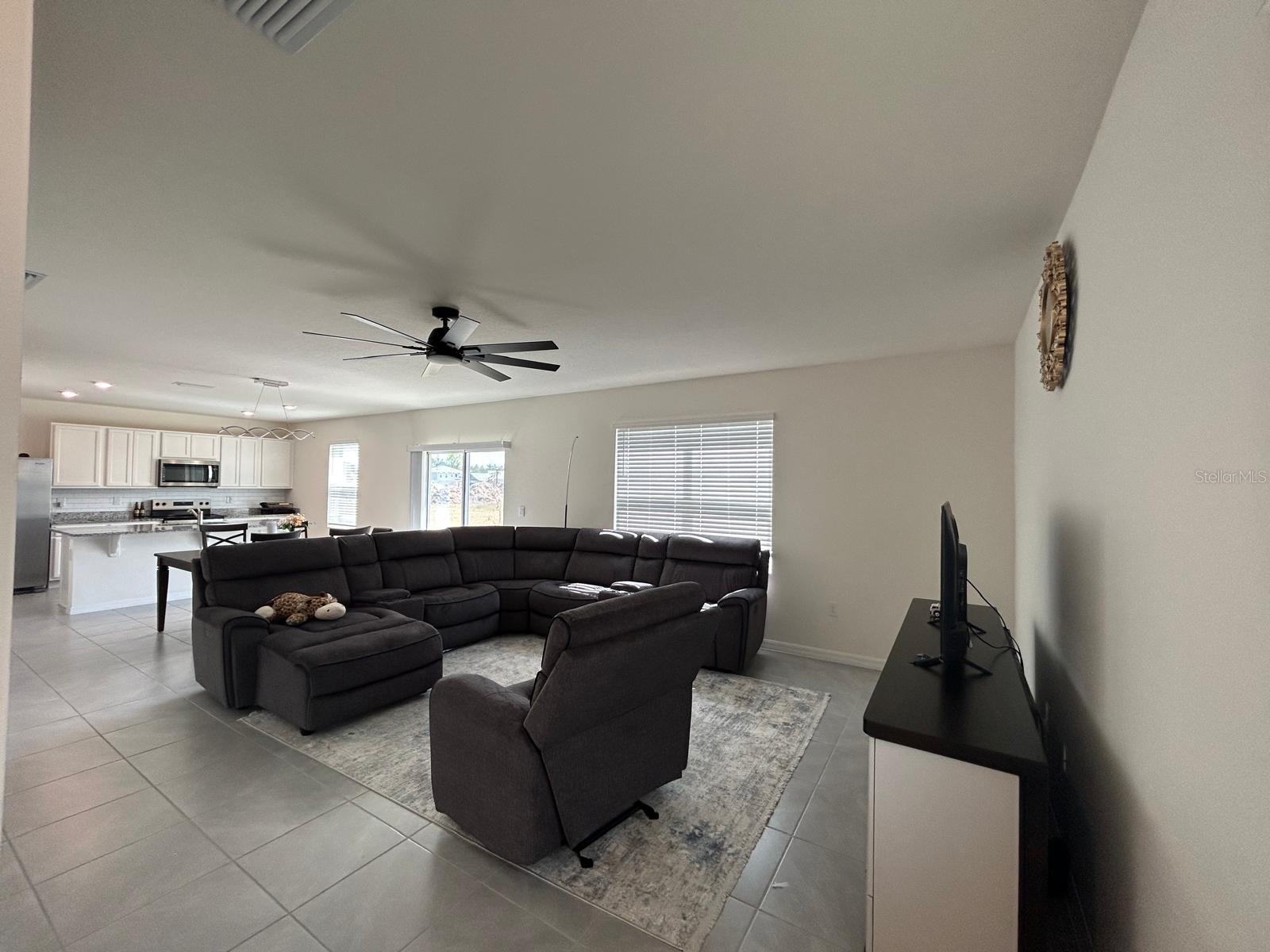 3841 Royal Azalea Way Property Photo 8