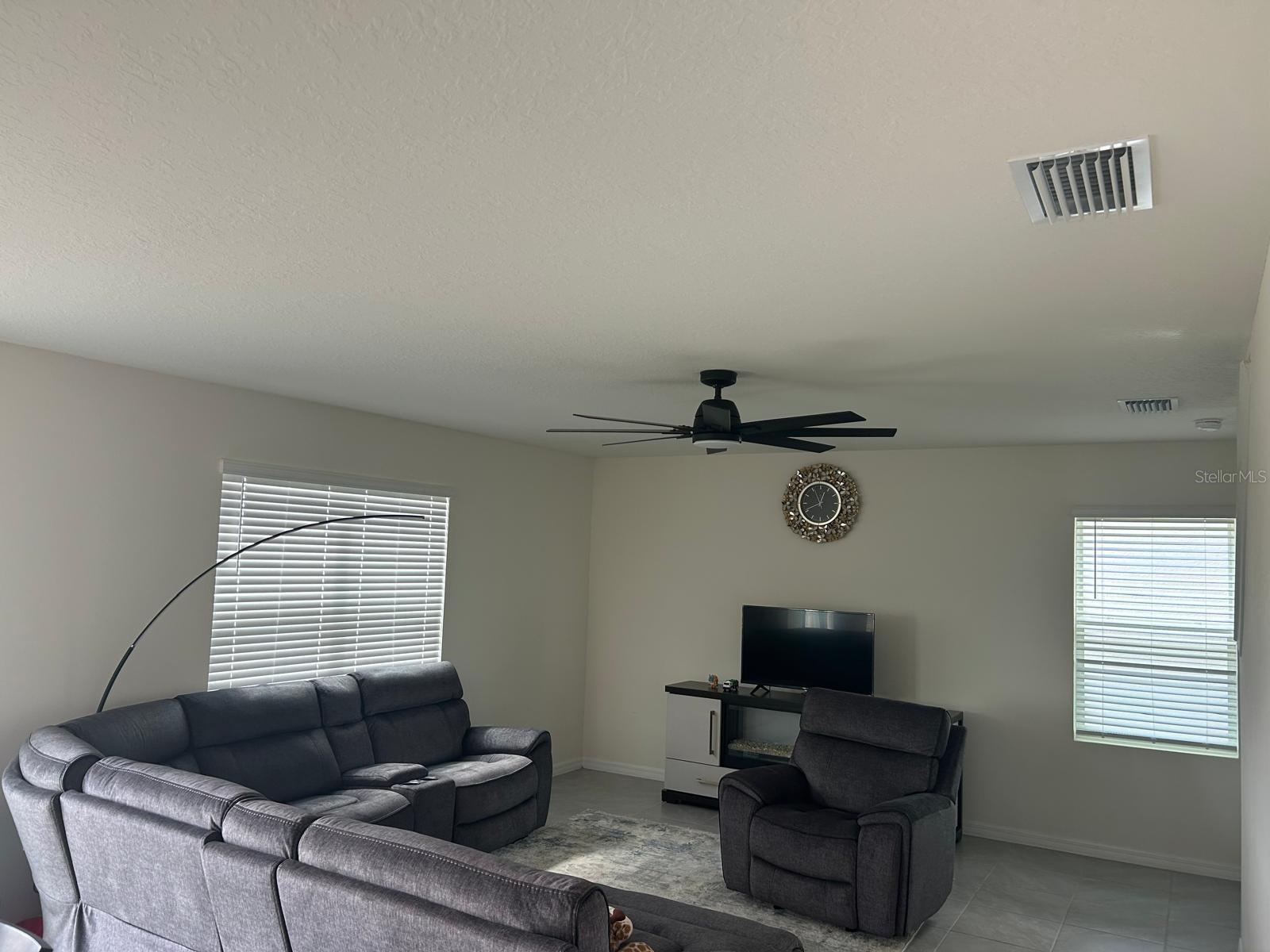 3841 Royal Azalea Way Property Photo 9