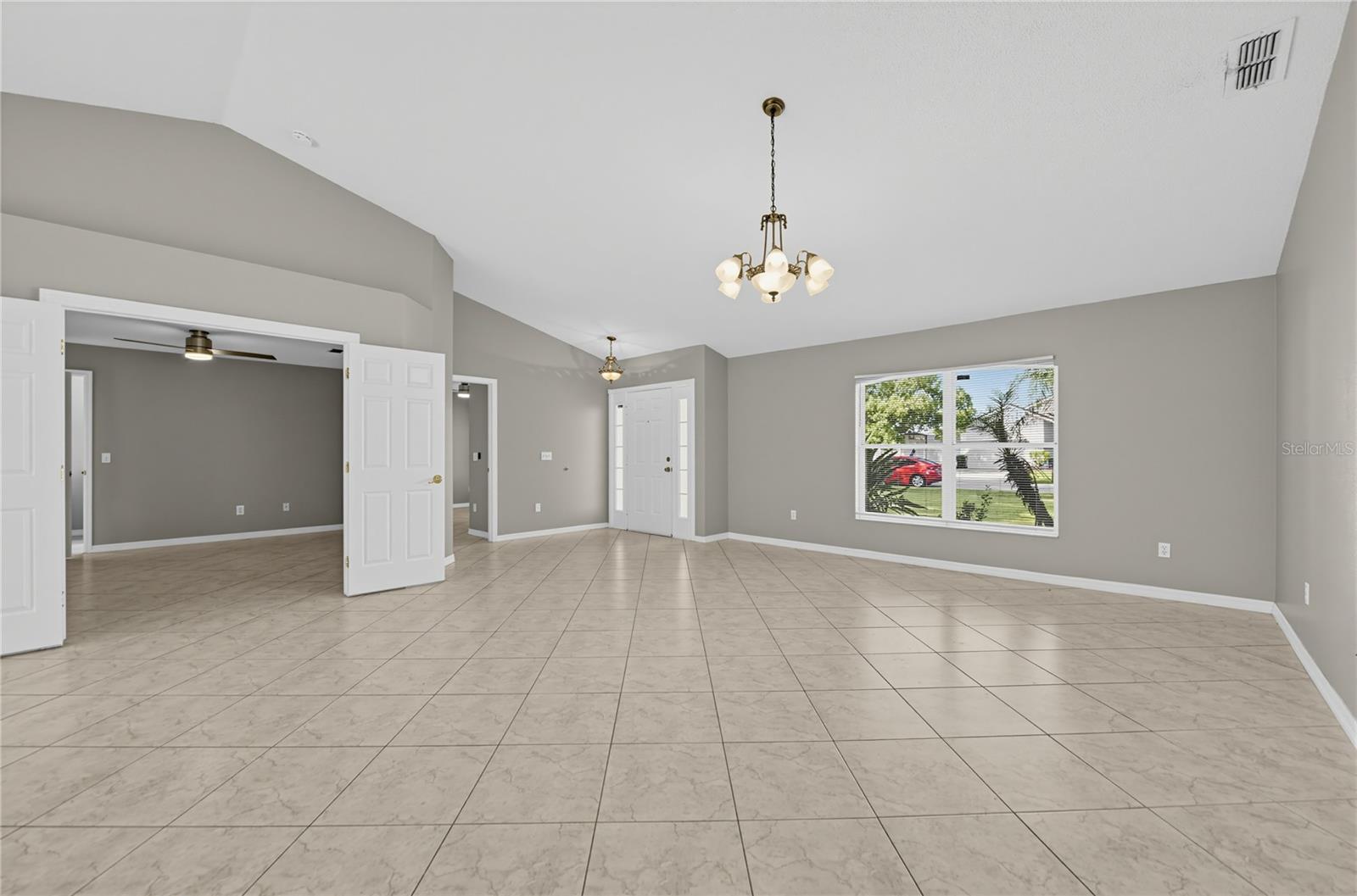 2549 Abney Ave Property Photo 5