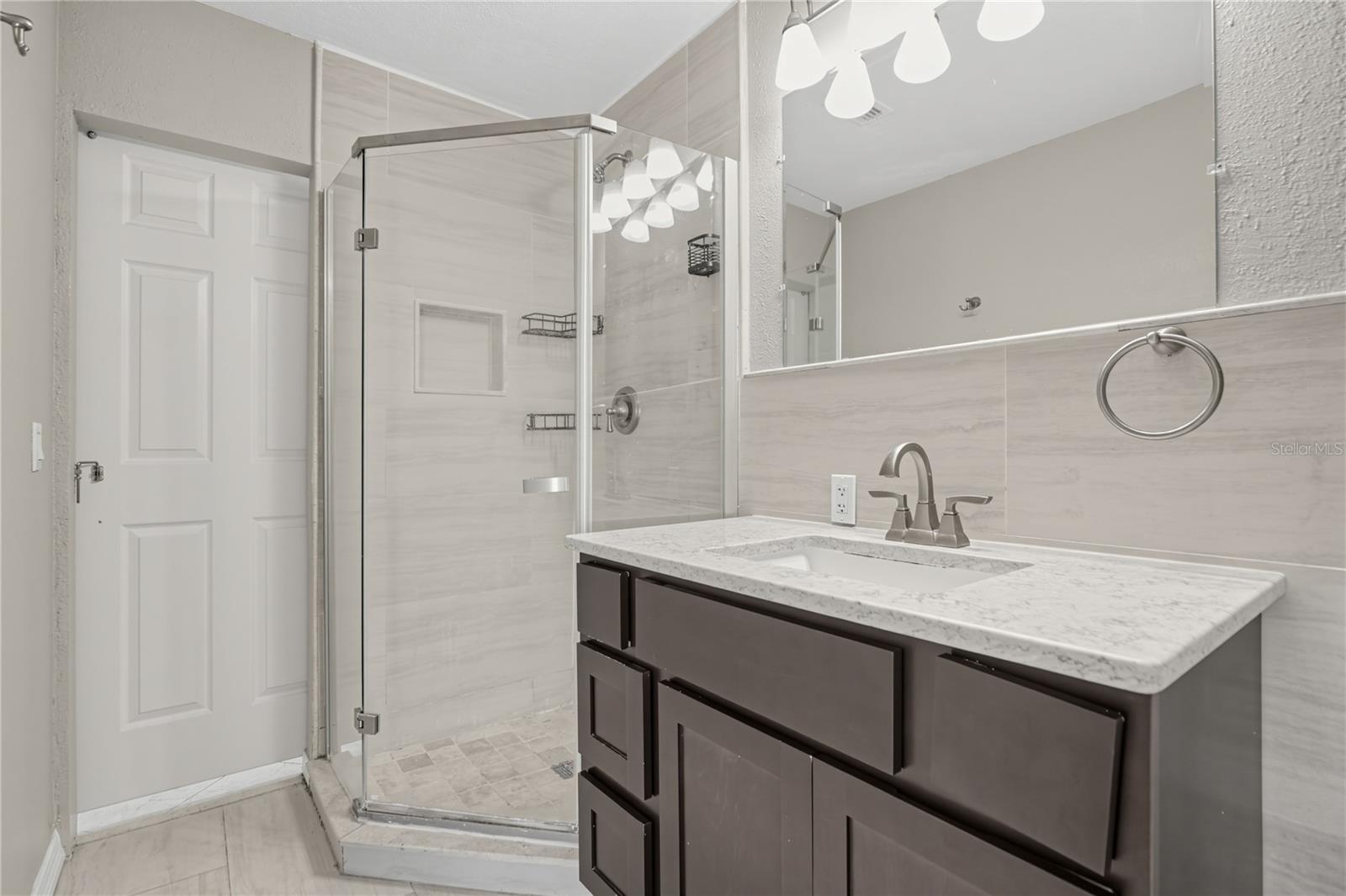 2549 Abney Ave Property Photo 23