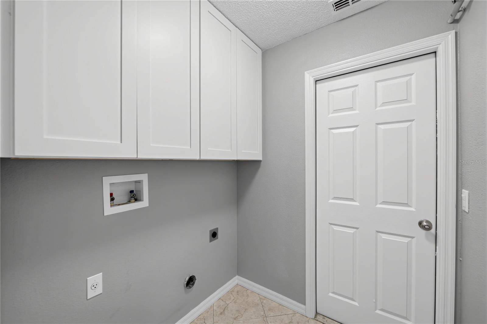 2549 Abney Ave Property Photo 24