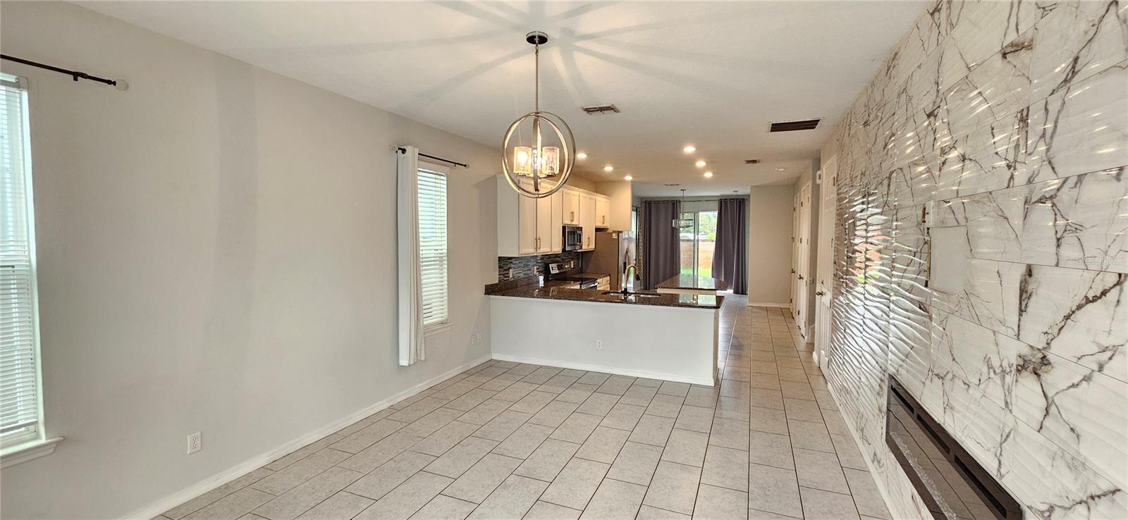 202 Aberdeen St Property Photo 1