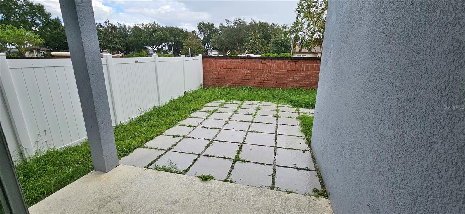 202 Aberdeen St Property Photo 23