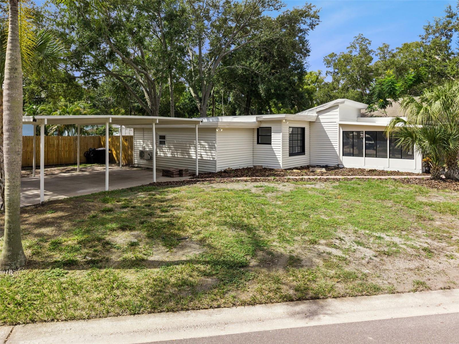 4050 Iris St N Property Photo 35
