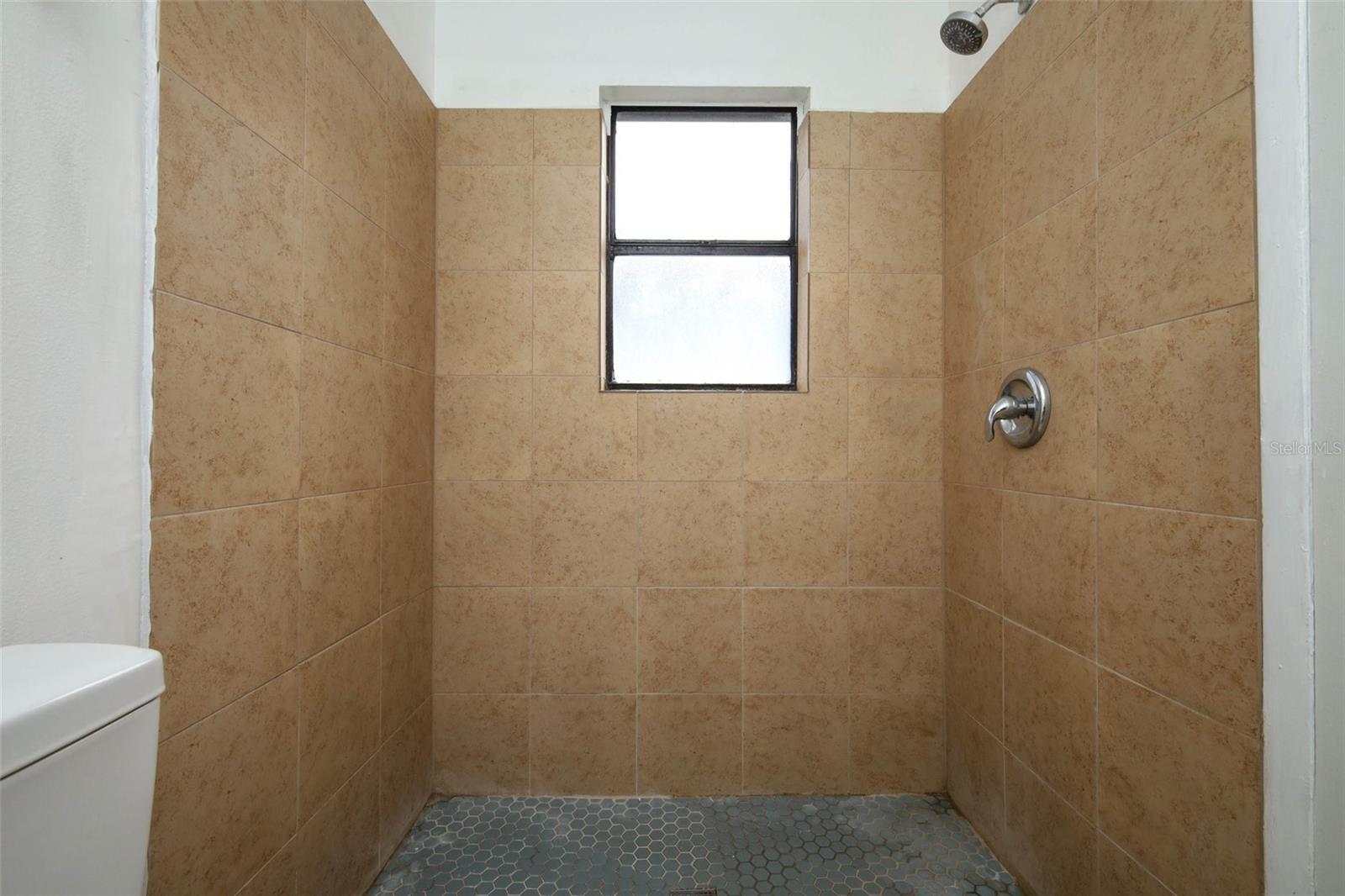 510 Conure St Property Photo 18