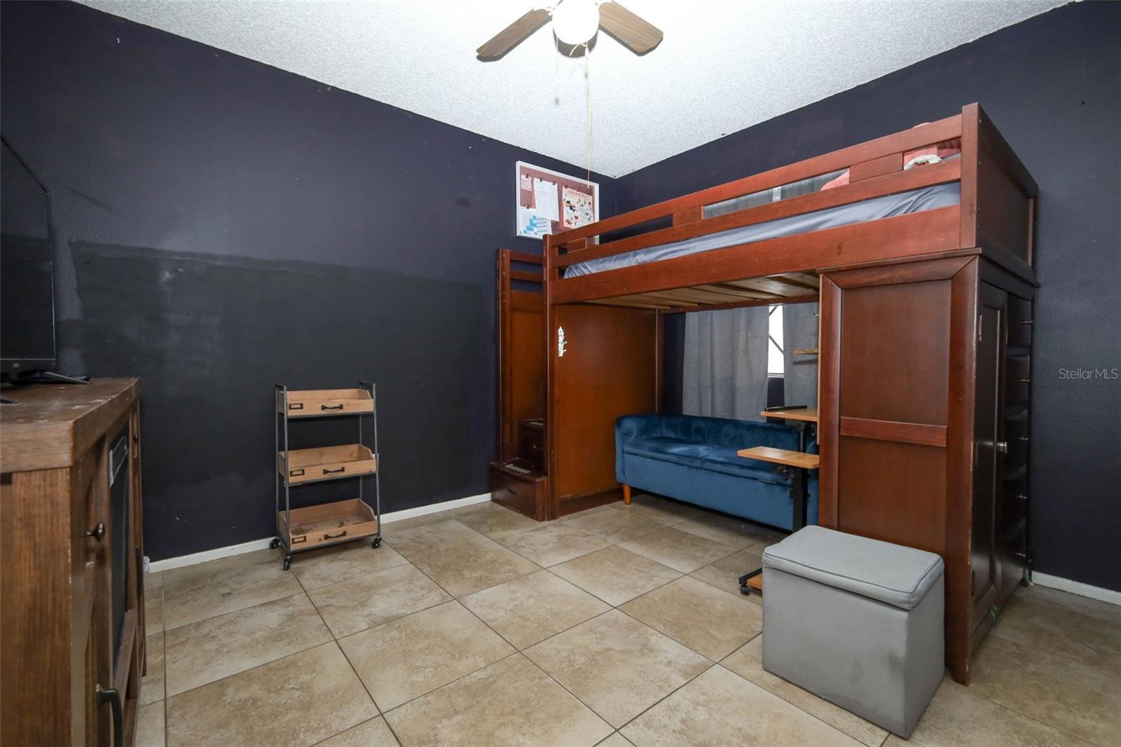 510 Conure St Property Photo 24