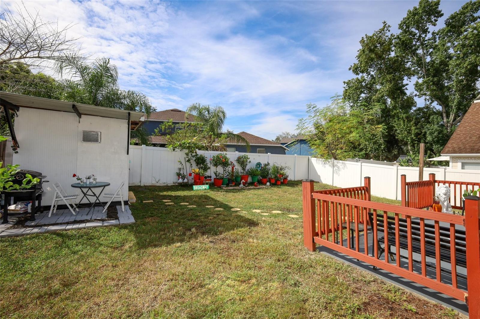 510 Conure St Property Photo 33