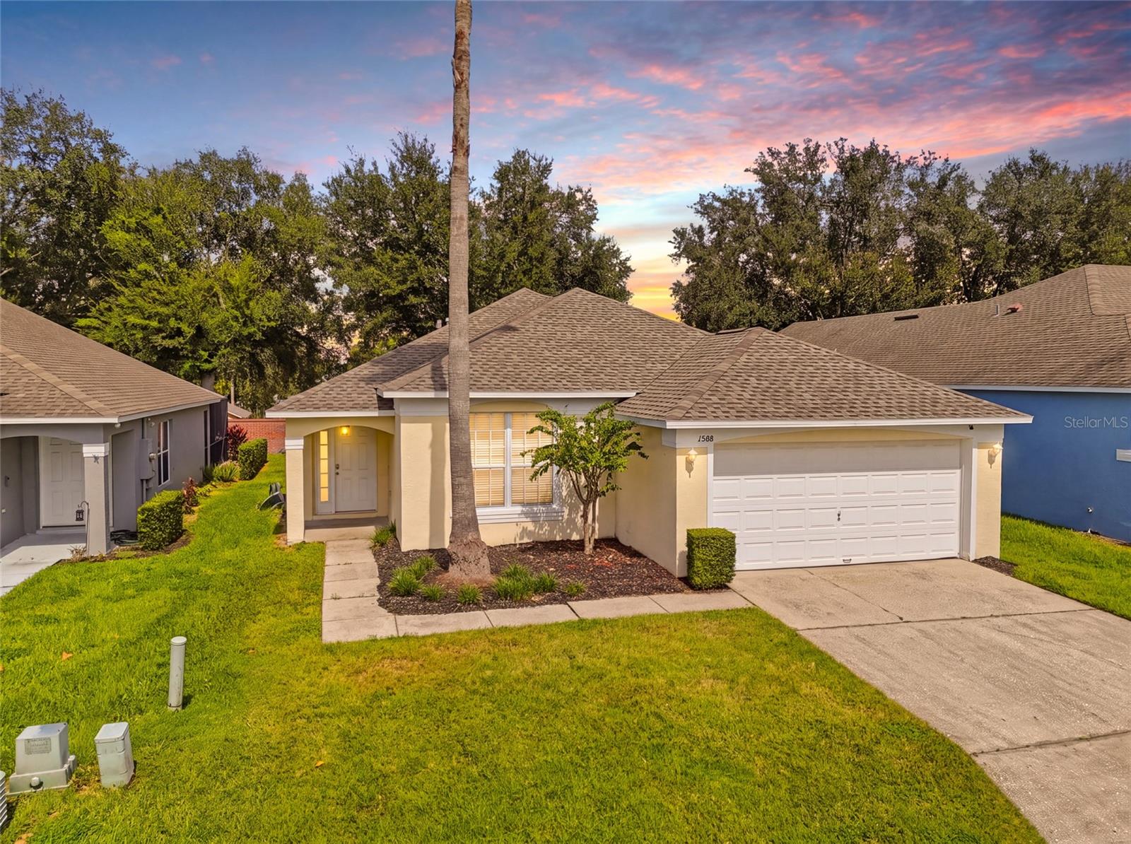 1500 Casterton Cir Property Photo 1