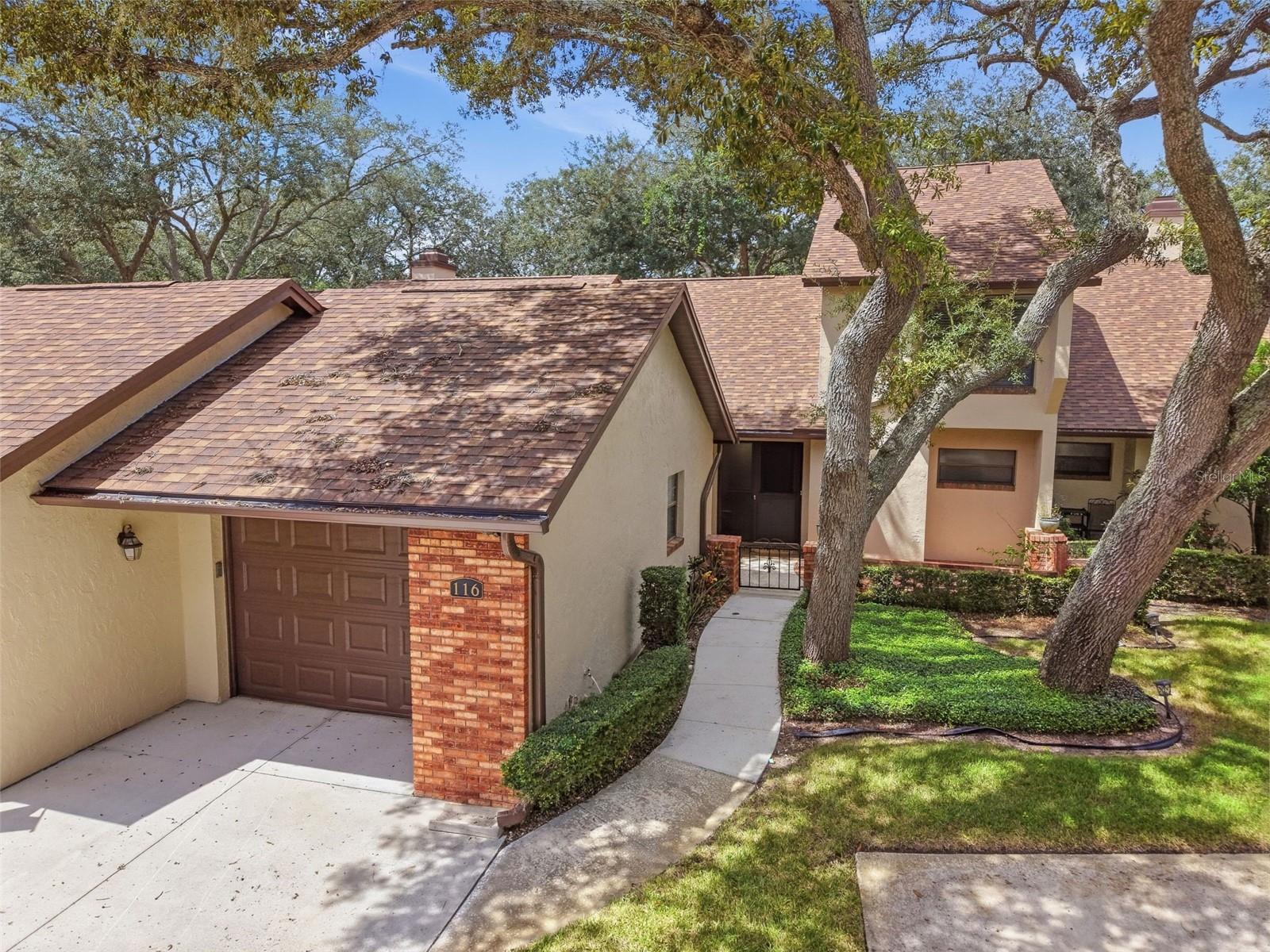 116 Golf Club Dr Property Photo 1