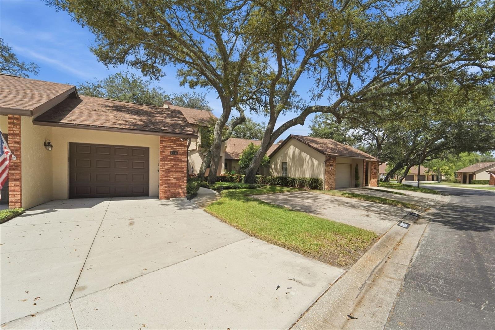 116 Golf Club Dr Property Photo 2