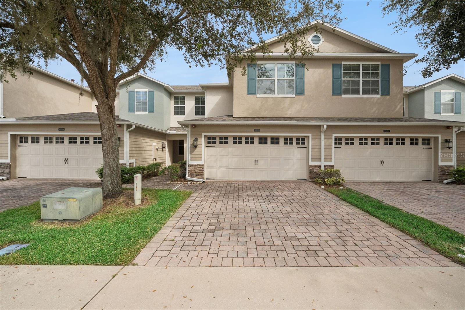 15515 CAMPDEN ST Property Photo 1