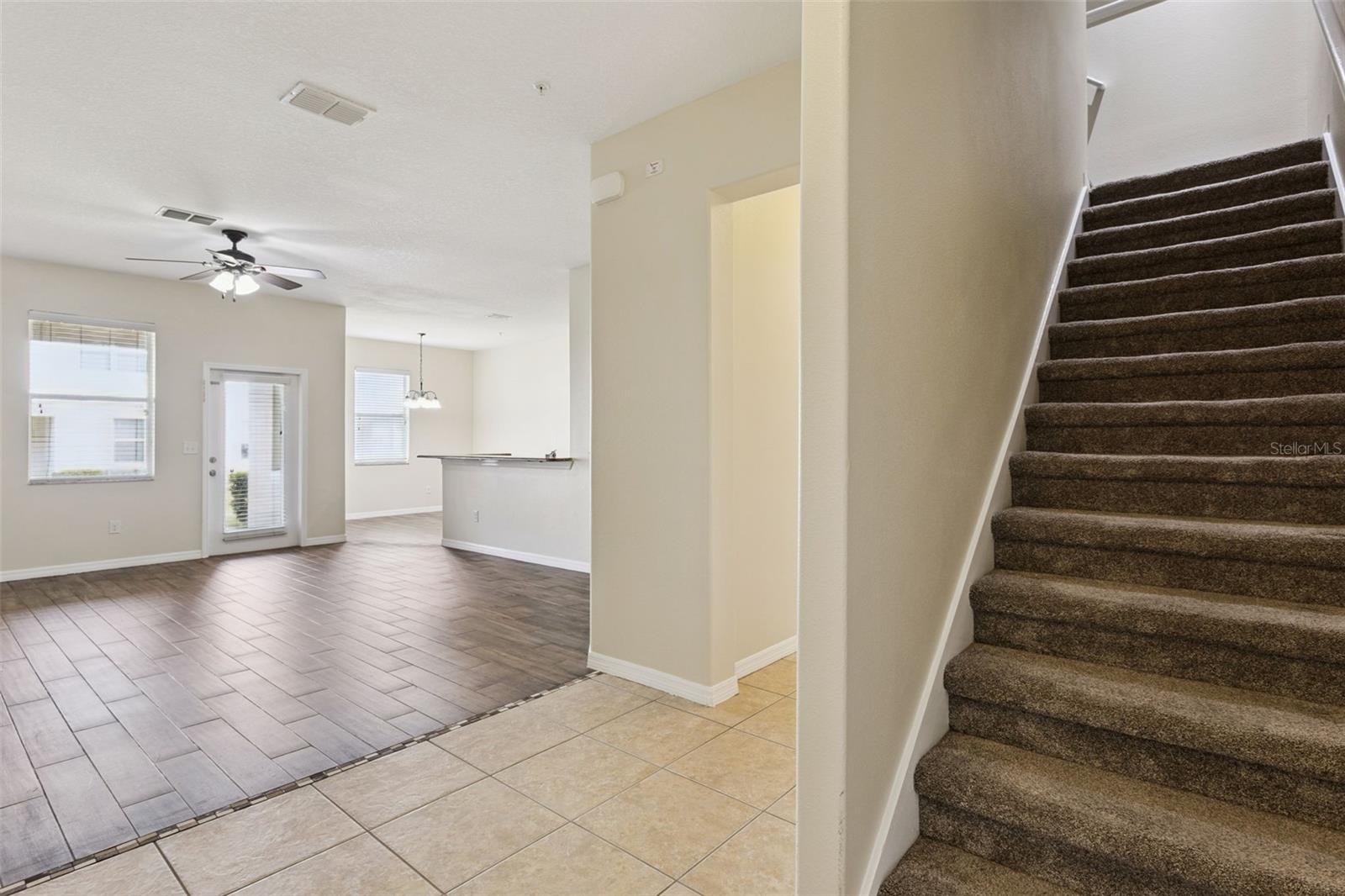 15515 Campden St Property Photo 18