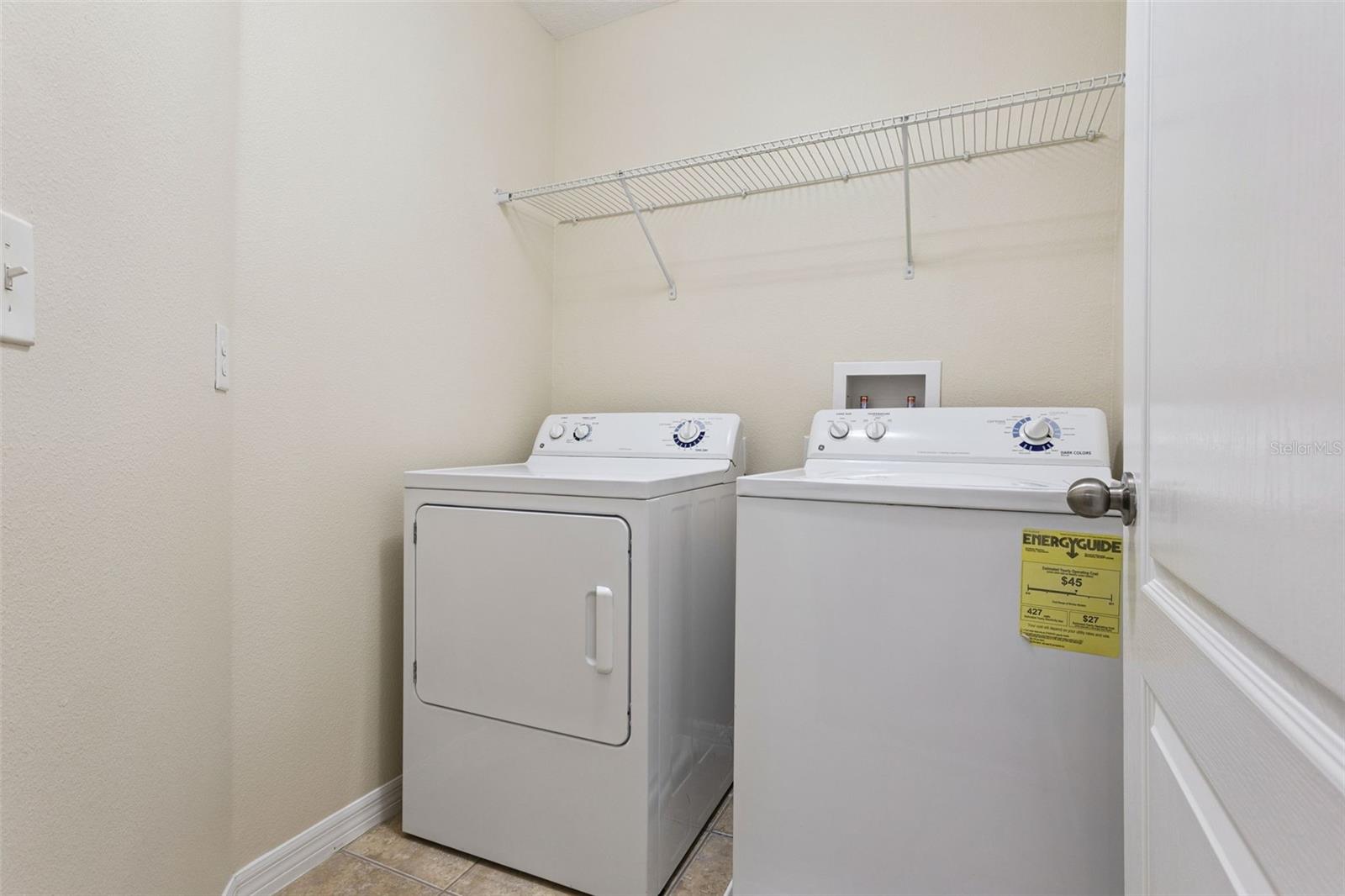 15515 Campden St Property Photo 38