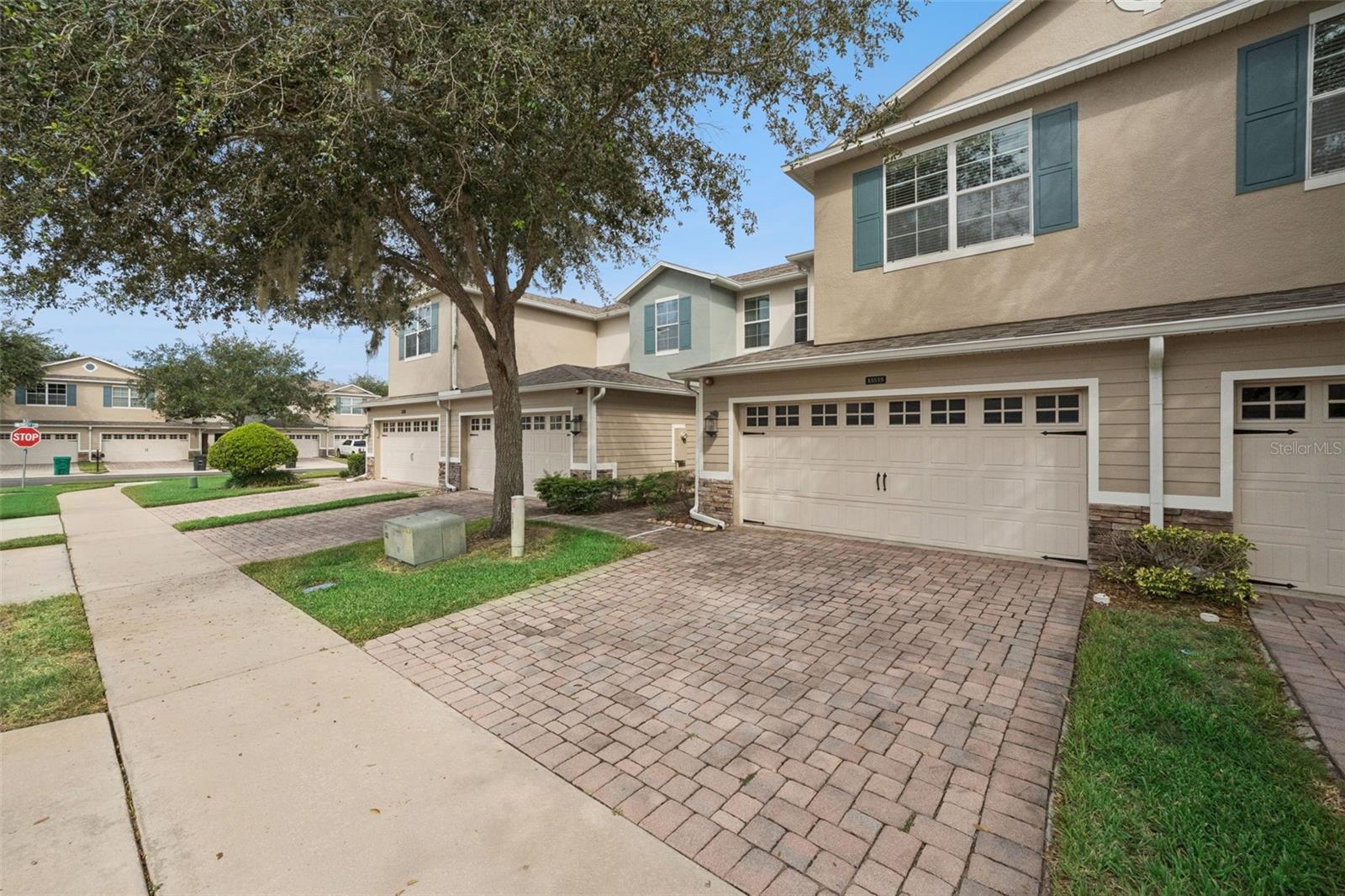 15515 Campden St Property Photo 39
