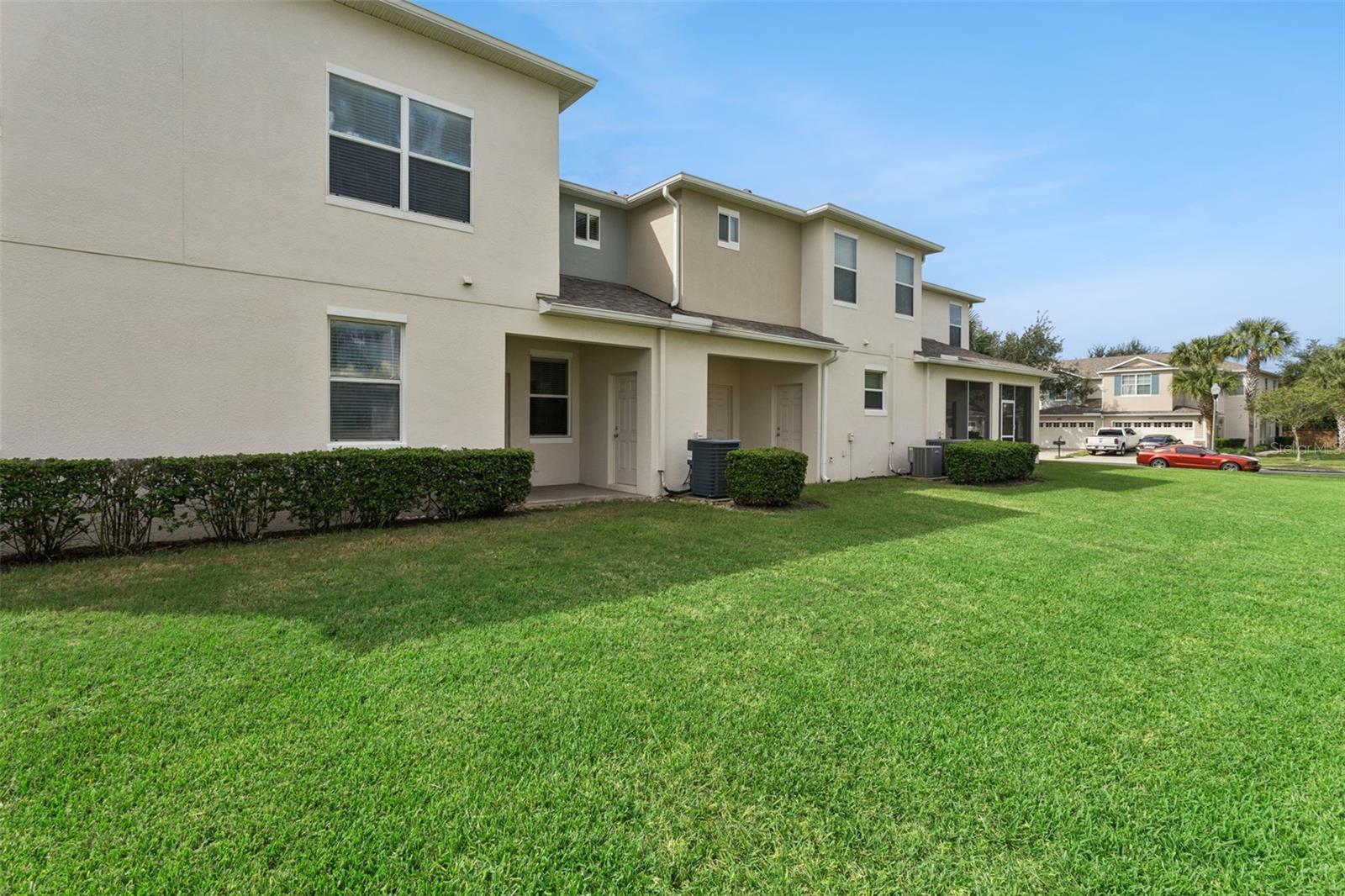 15515 Campden St Property Photo 43