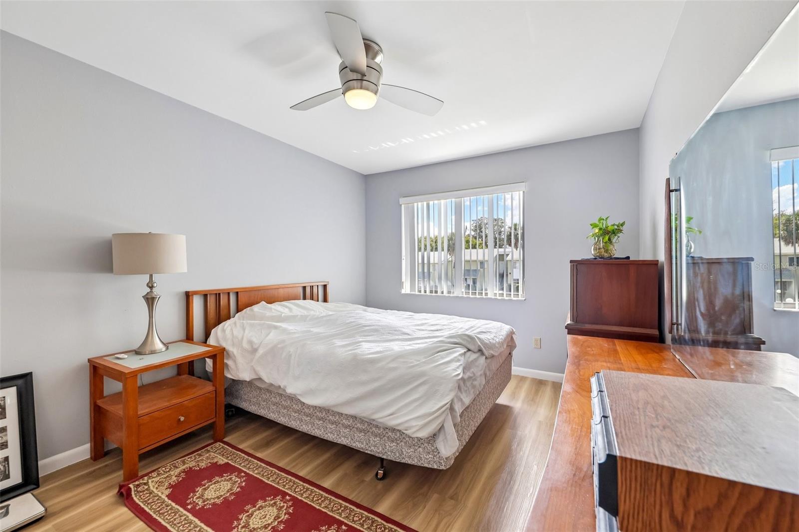 548 Fairways Dr #b Property Photo 8