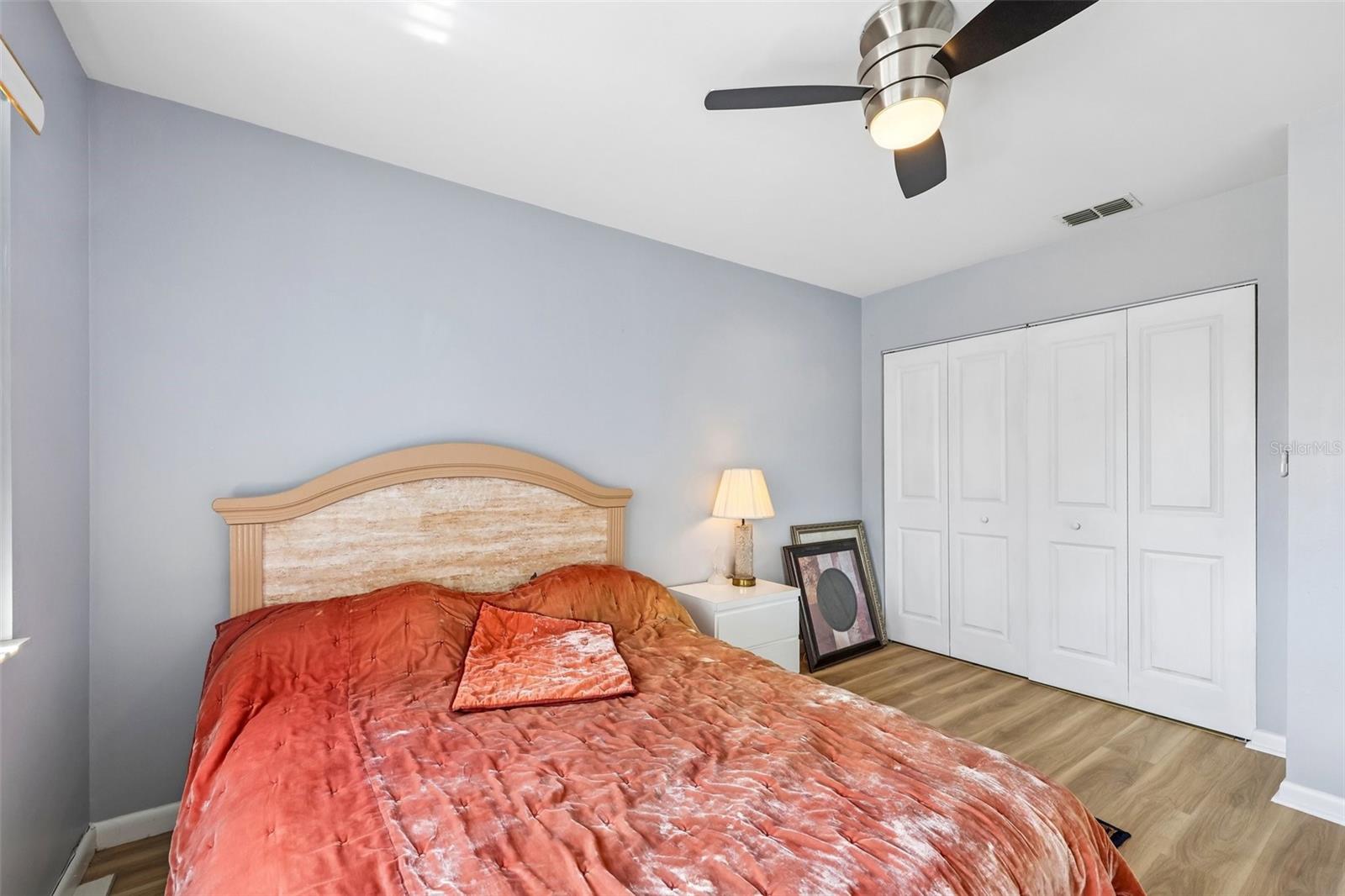 548 Fairways Dr #b Property Photo 13