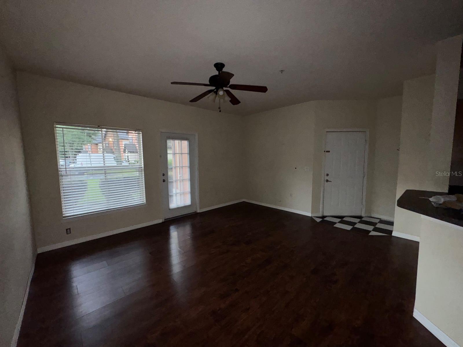 5961 Westgate Dr #2013 Property Photo 13