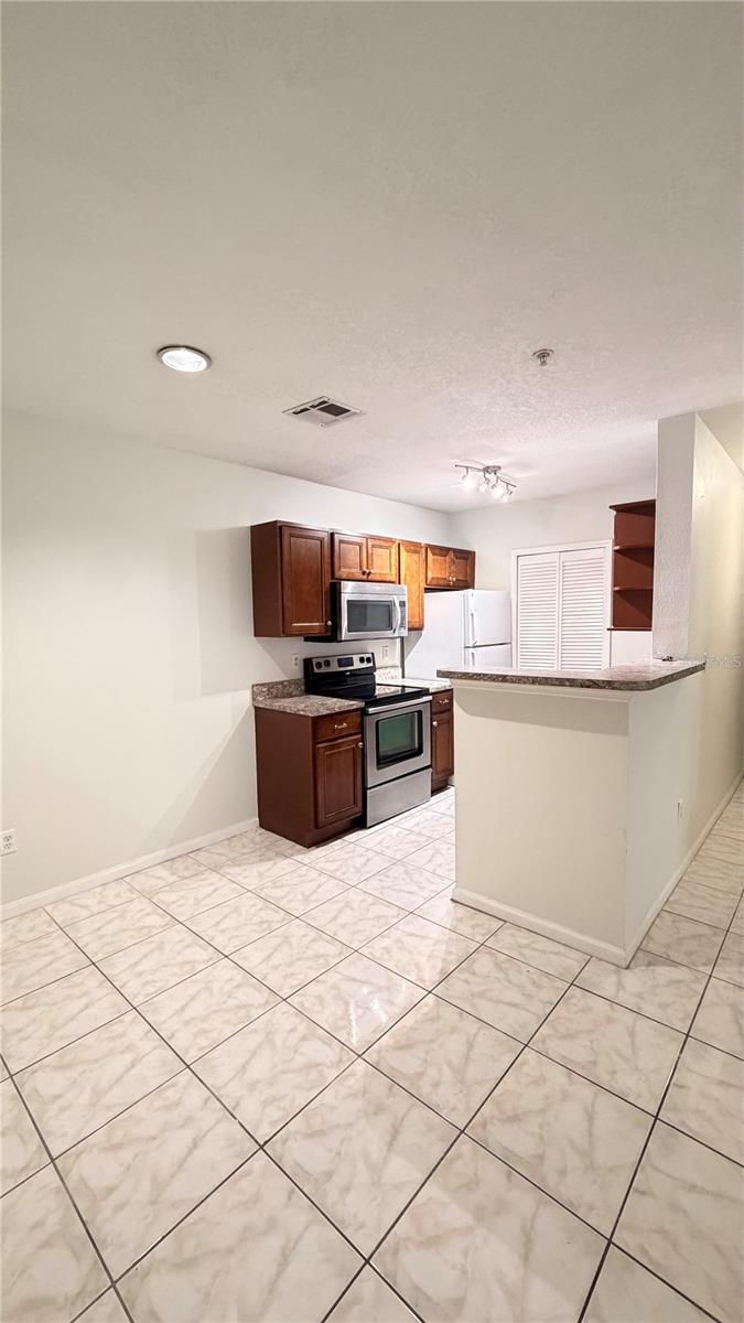 4320 S Kirkman Rd #1501 Property Photo 8