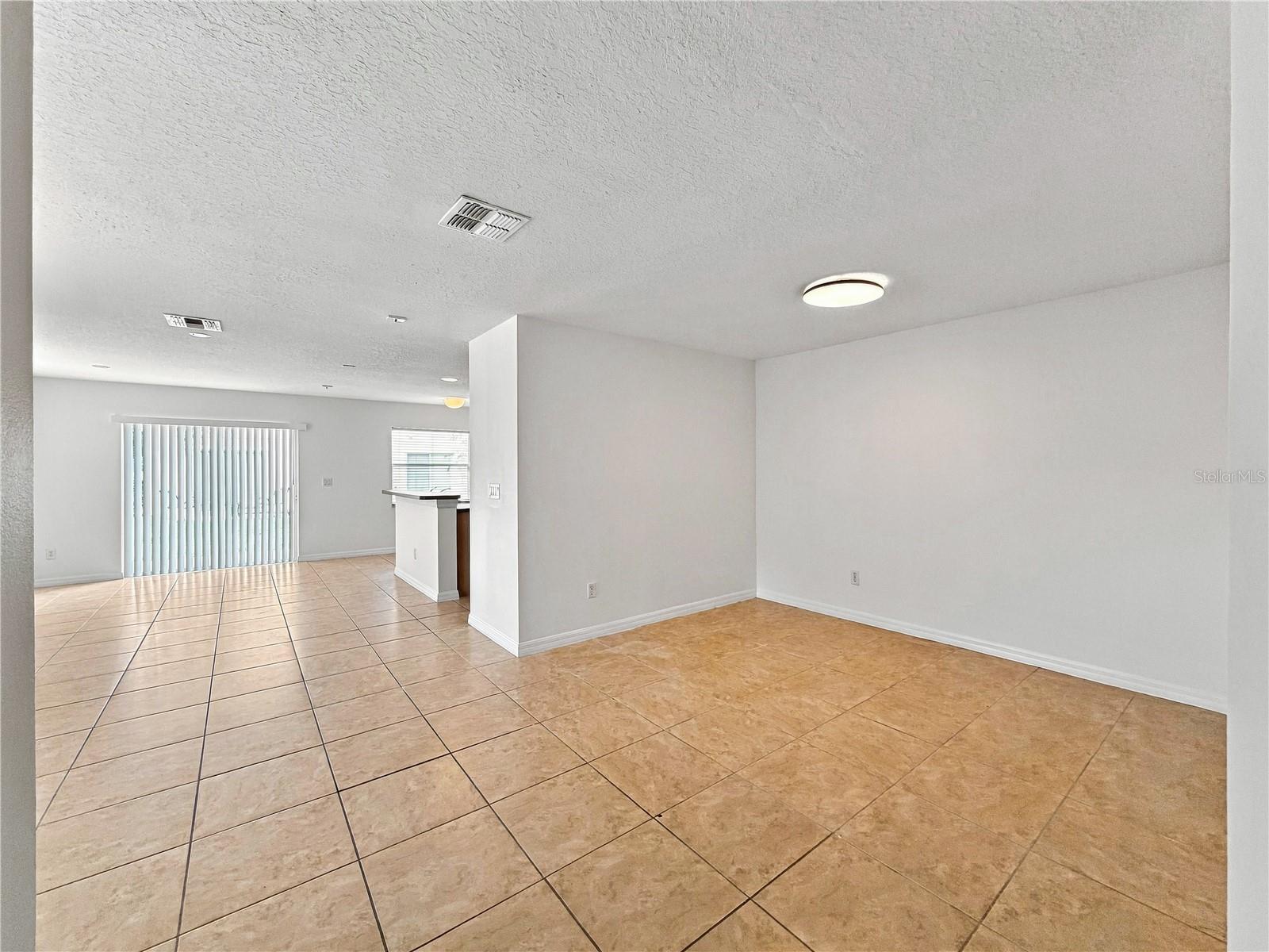 4020 Pitch Pine Cir Property Photo 5