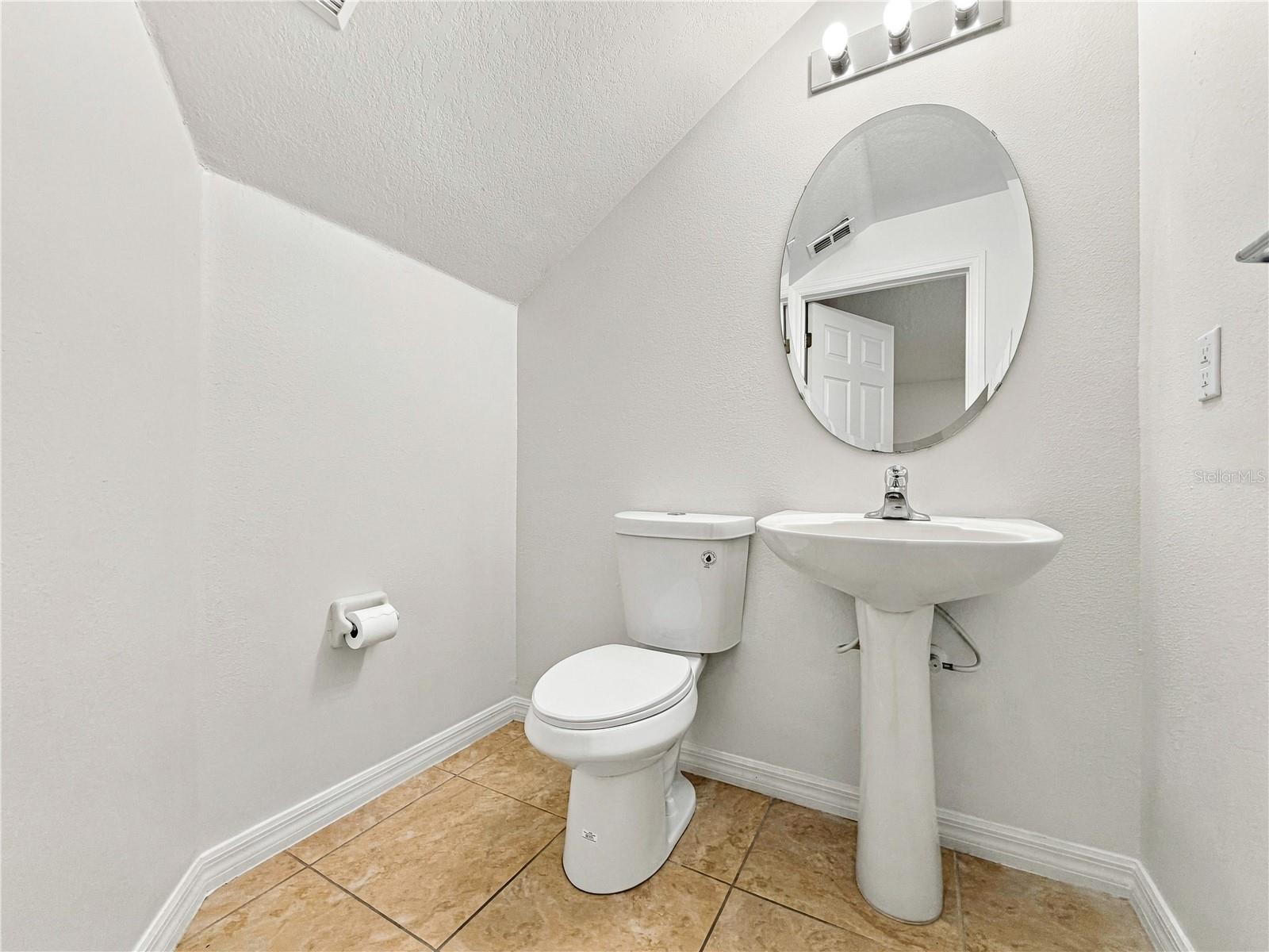 4020 Pitch Pine Cir Property Photo 11