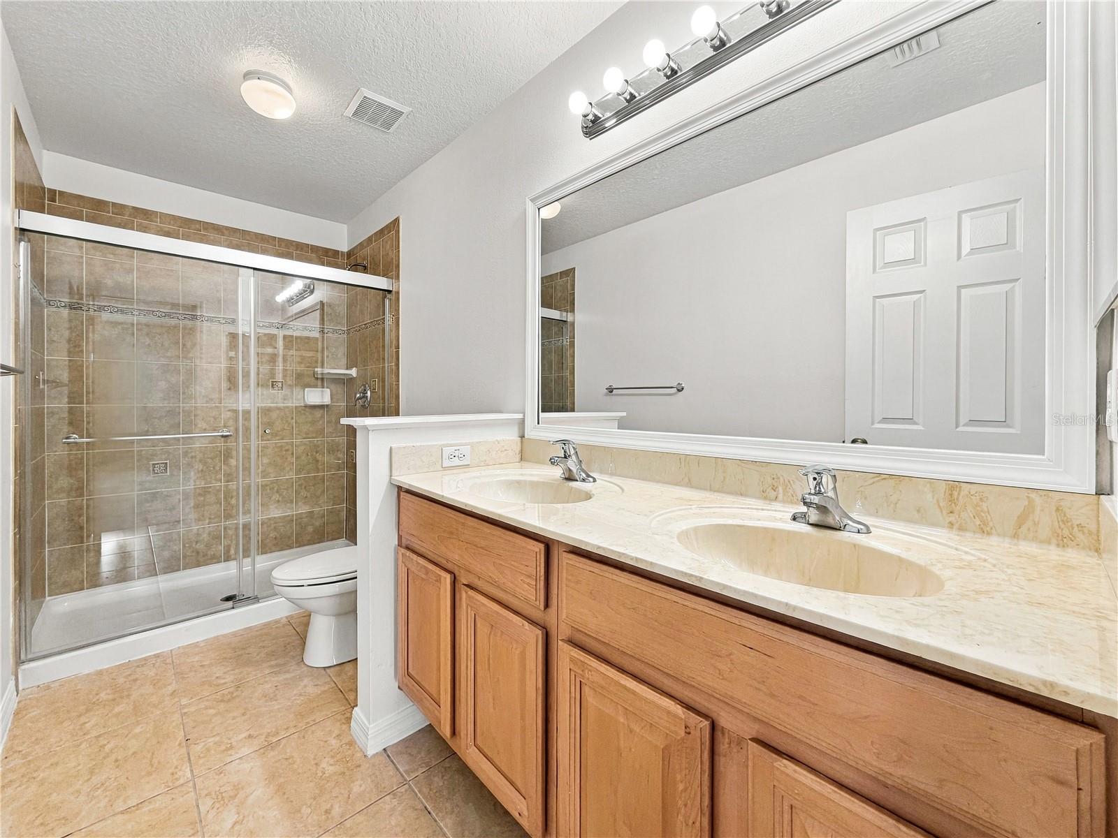 4020 Pitch Pine Cir Property Photo 16