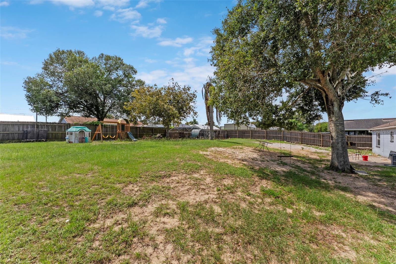 3379 Kilbee St Property Photo 21