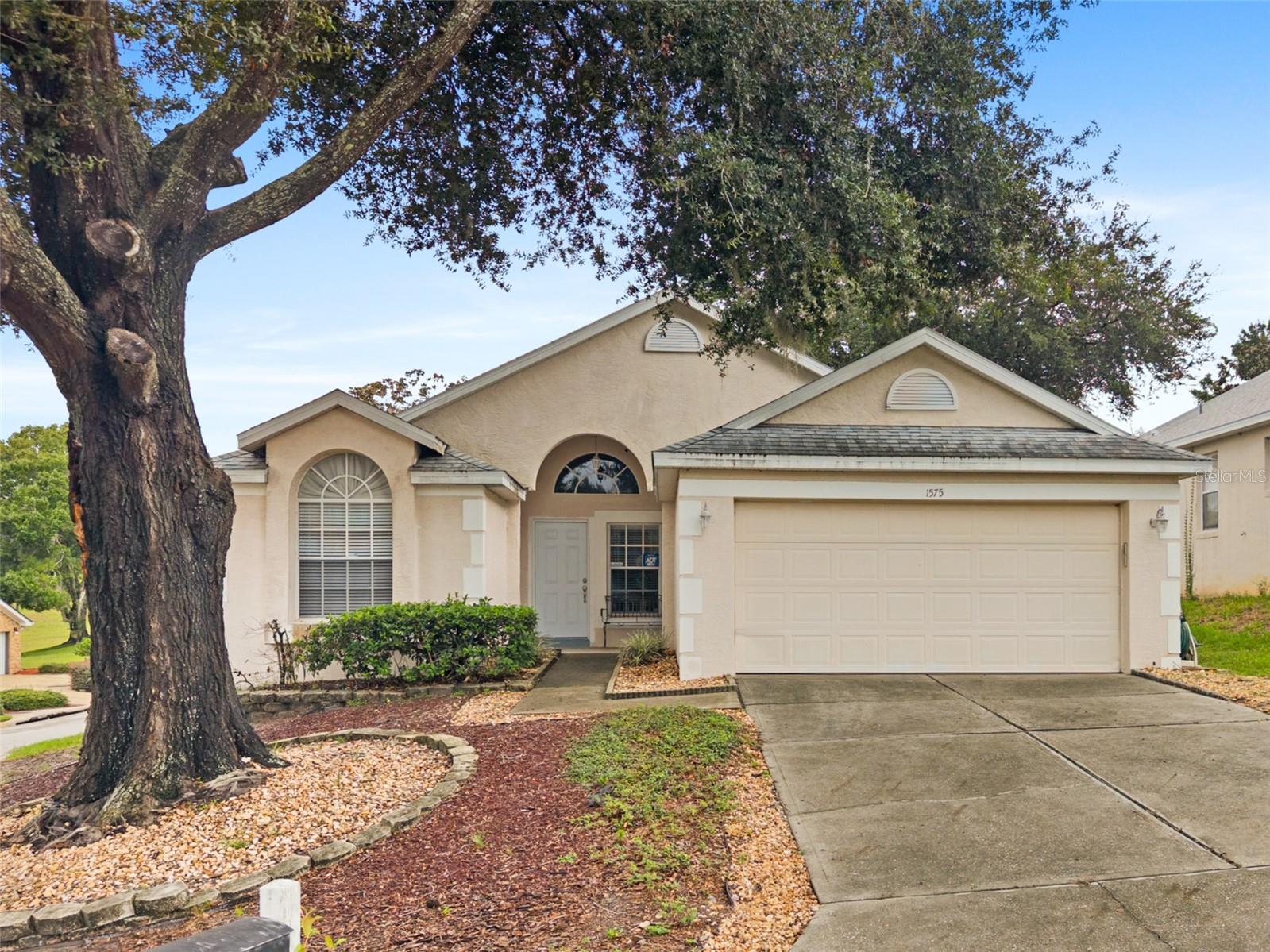 1575 GOLFSIDE VILLAGE BLVD Property Photo 1