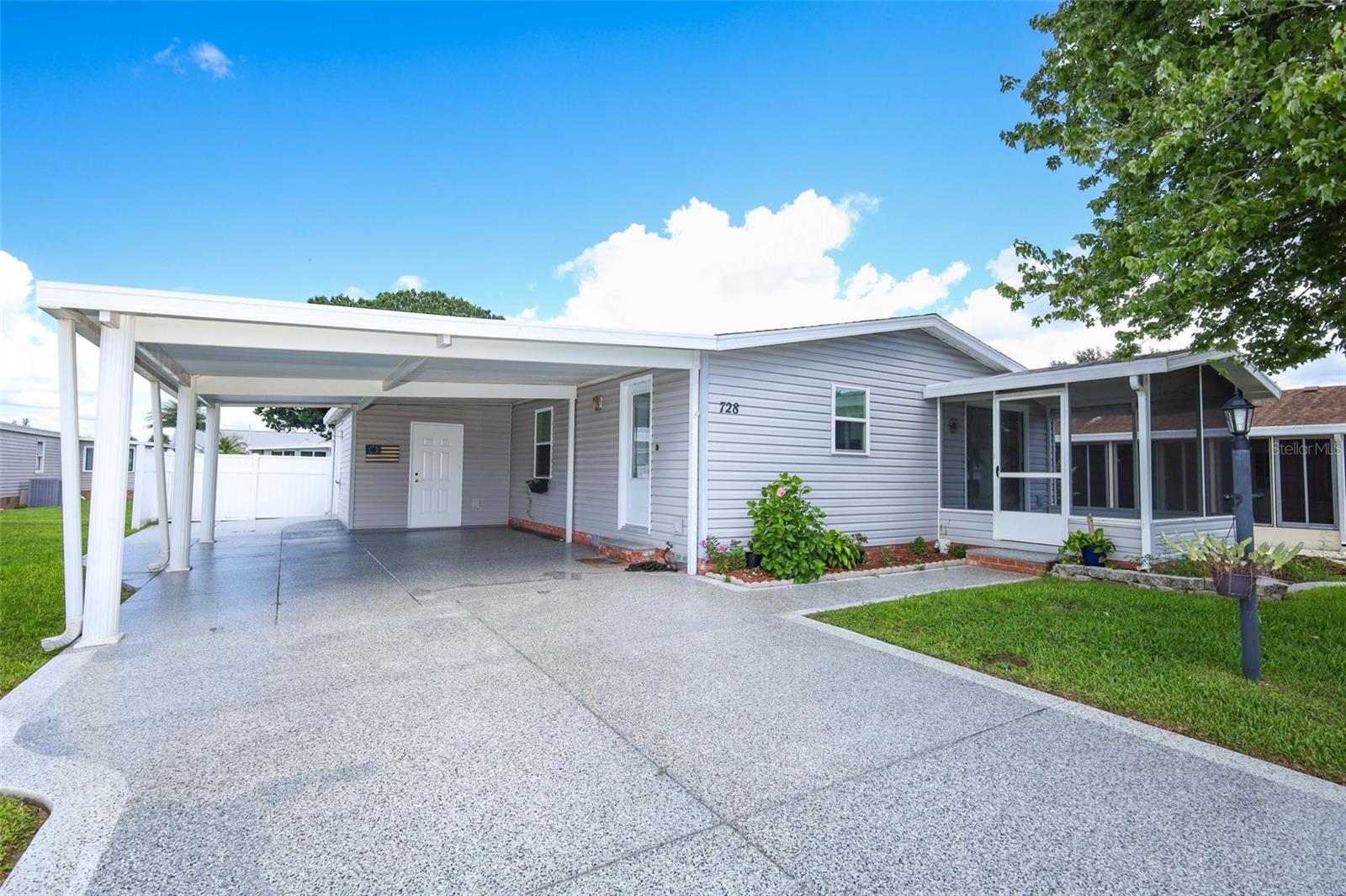 728 PRADO DR