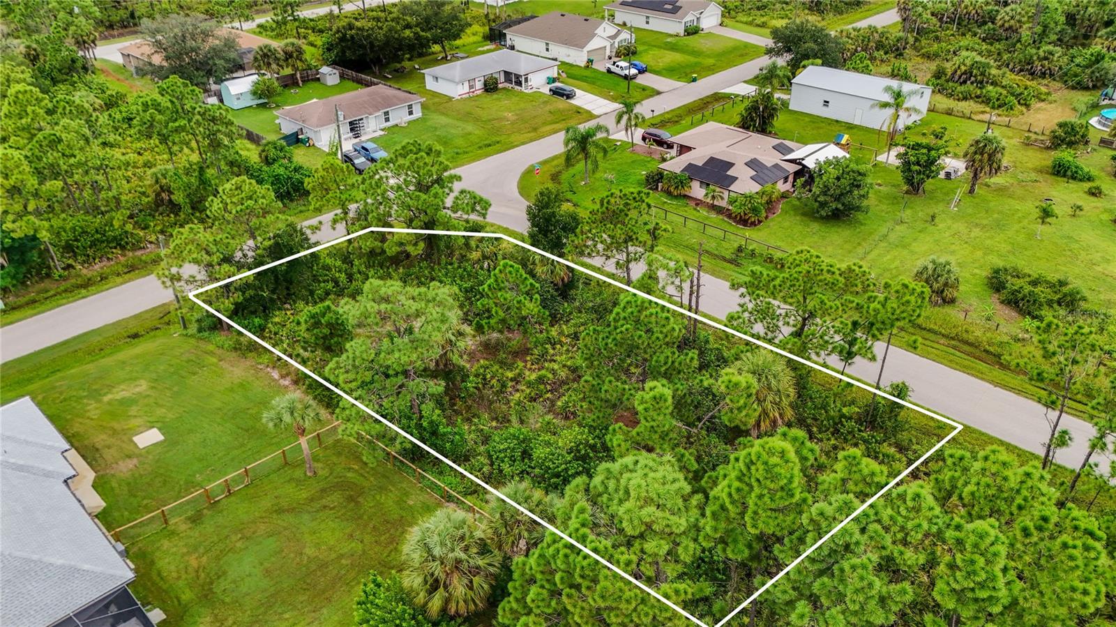 12039 Du Barry Ave Property Photo 4