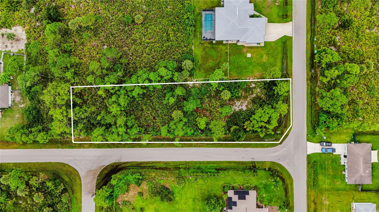 12039 Du Barry Ave Property Photo 7