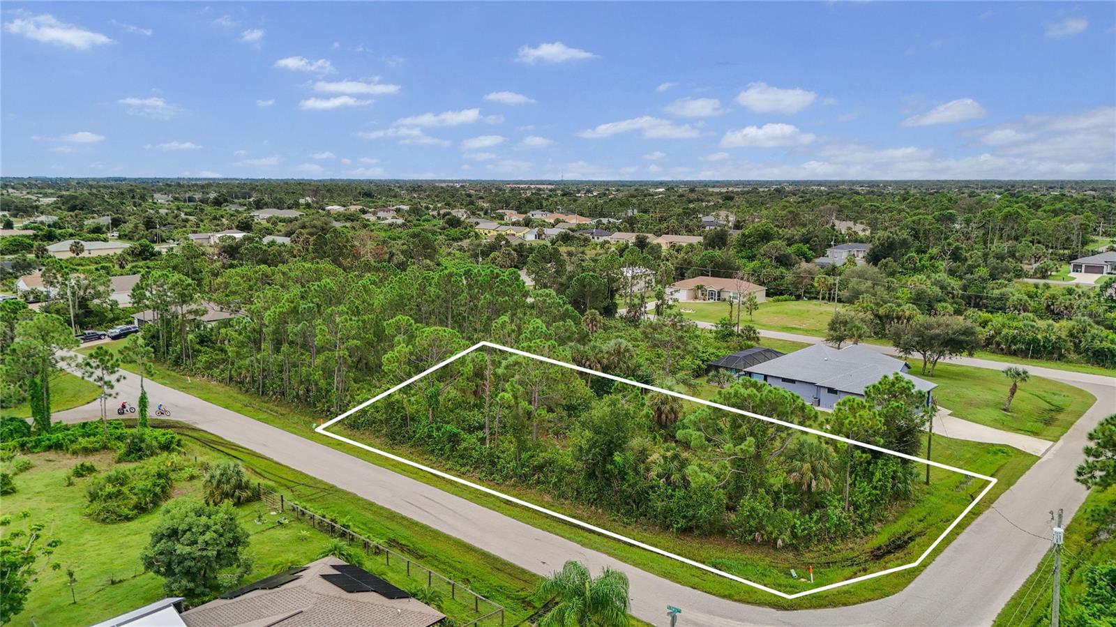 12039 Du Barry Ave Property Photo 11