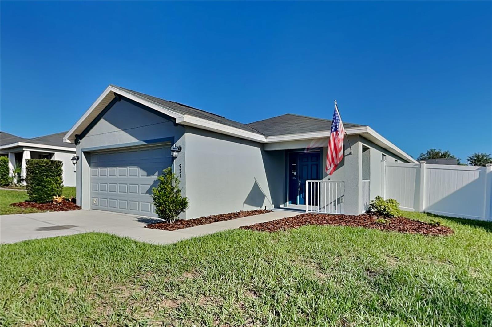 O6444429 Property Photo 1