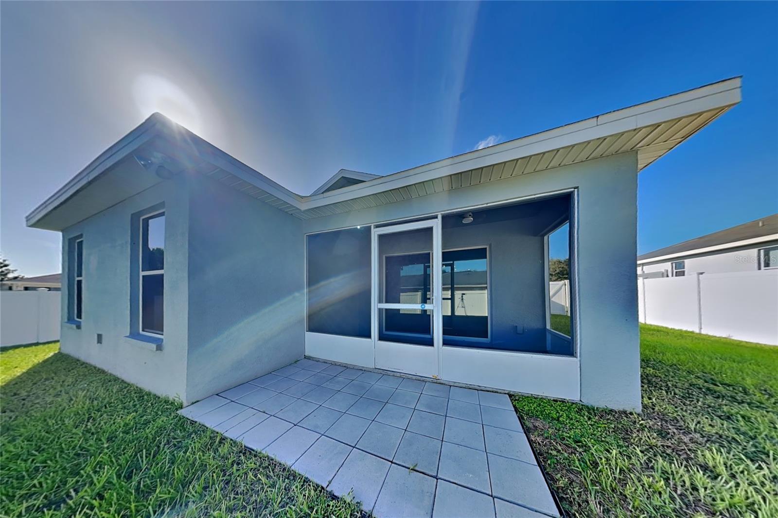 O6444429 Property Photo 15
