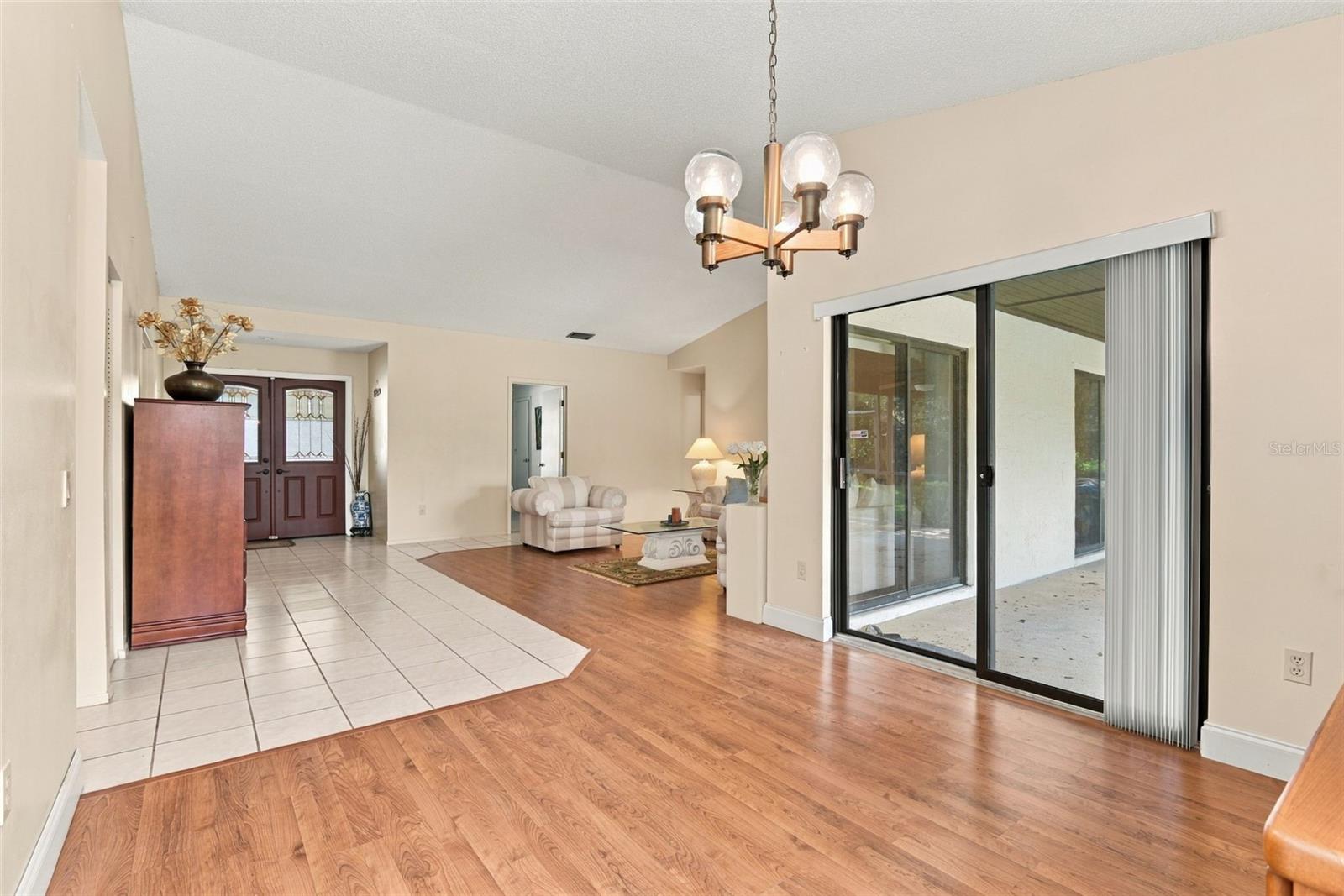 7201 Moss Leaf Ln Property Photo 14