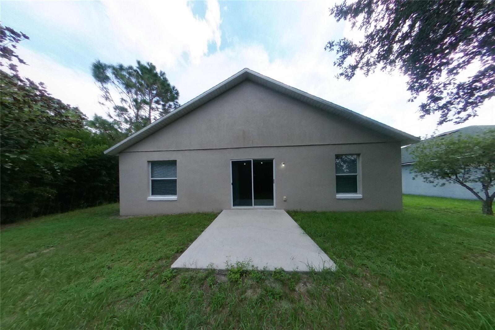 O6444435 Property Photo 15