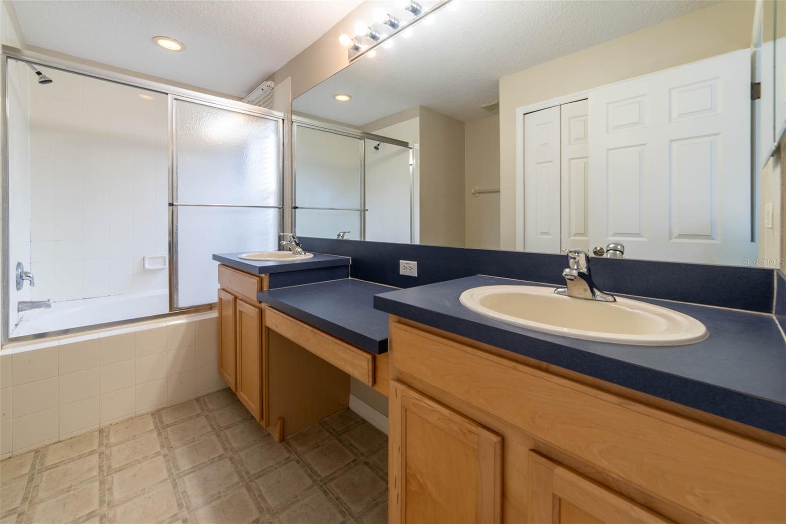 3940 Cleary Way Property Photo 16
